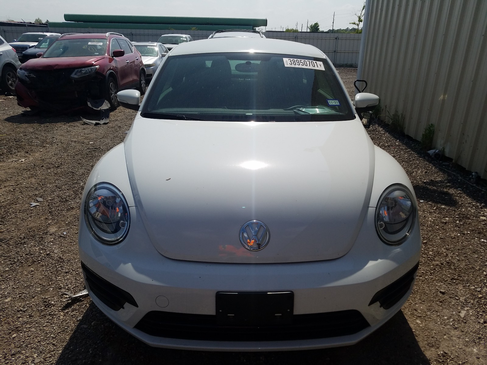 Photo 9 from auction – 2019 VOLKSWAGEN BEETLE S with VIN 3VWFD7AT7KM710316