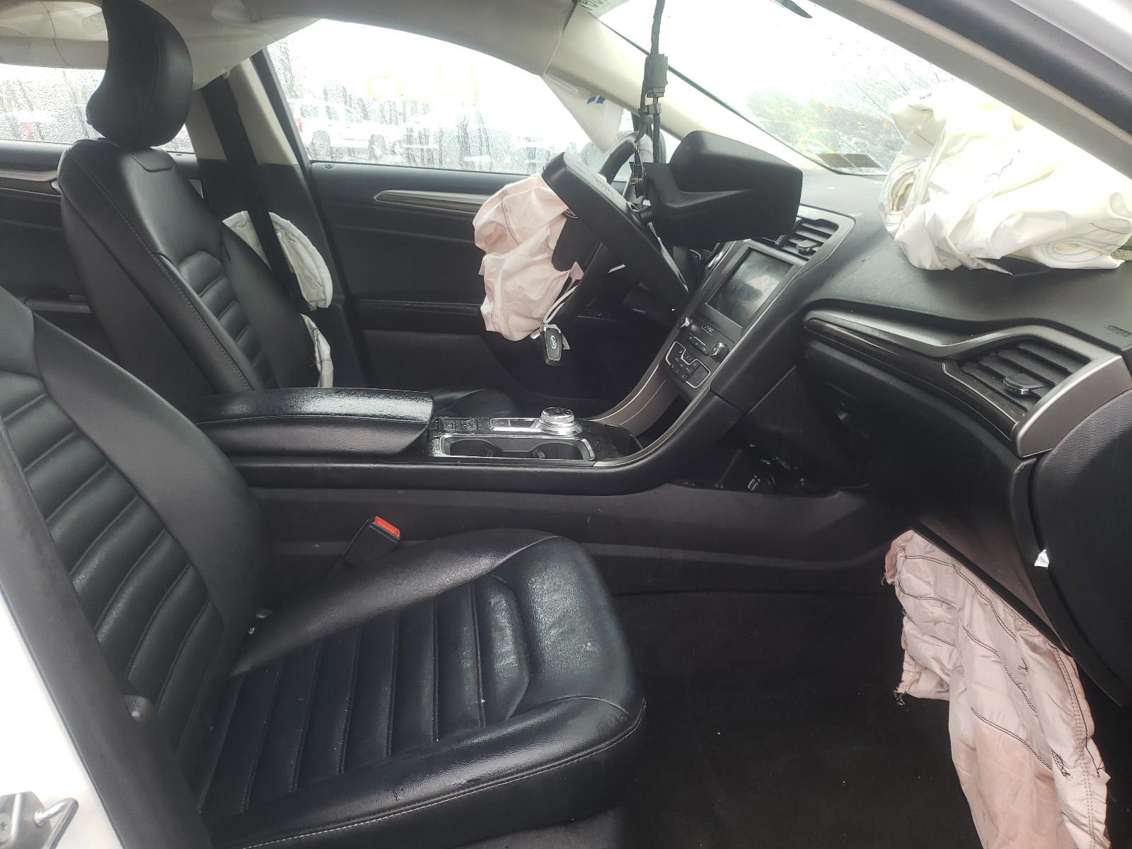 Photo 5 from auction – 2019 FORD FUSION SEL with VIN 3FA6P0CD8KR181751