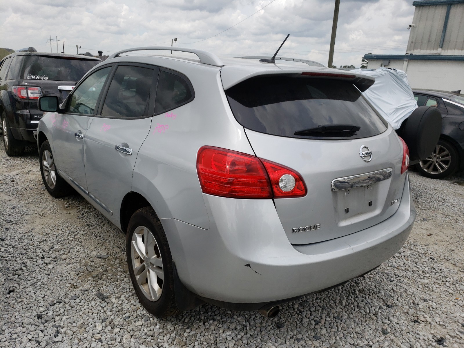 Photo 3 from auction – 2013 NISSAN ROGUE S with VIN JN8AS5MV2DW129642
