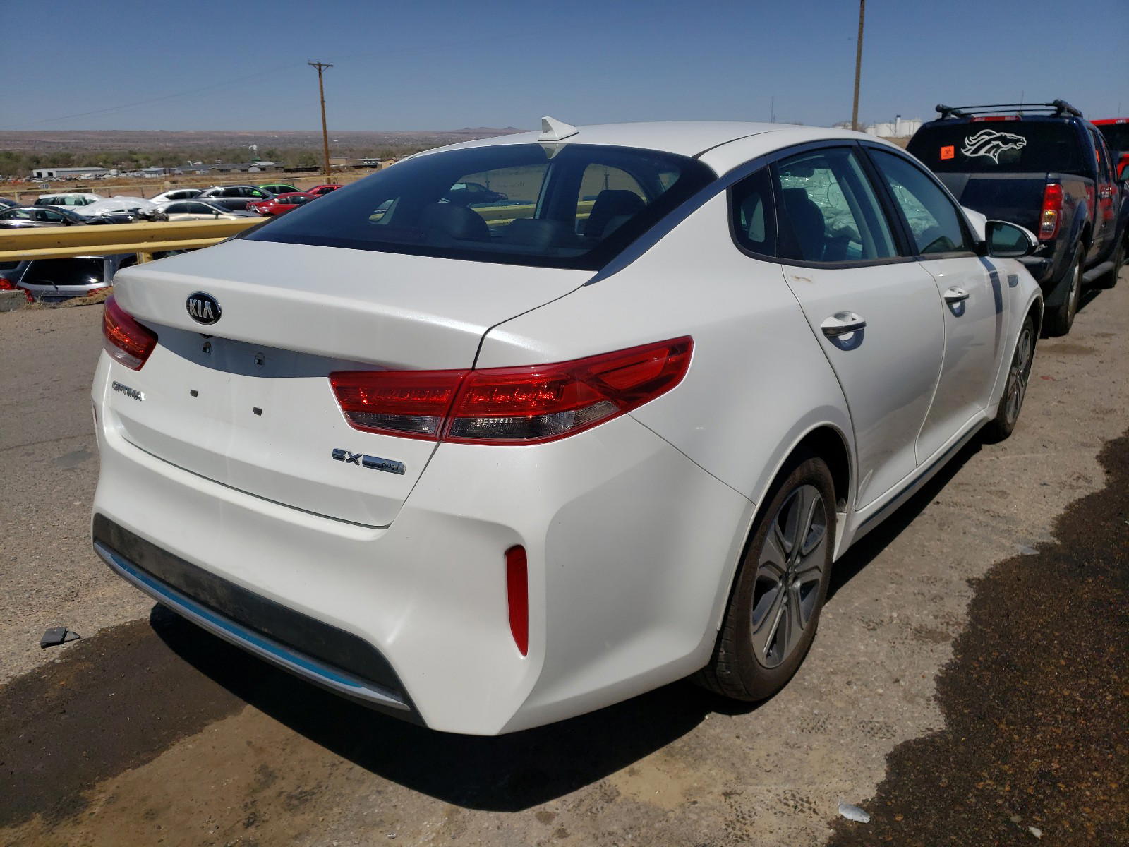Photo 14 from auction – 2018 KIA OPTIMA PLU with VIN KNAGV4LD4J5022977