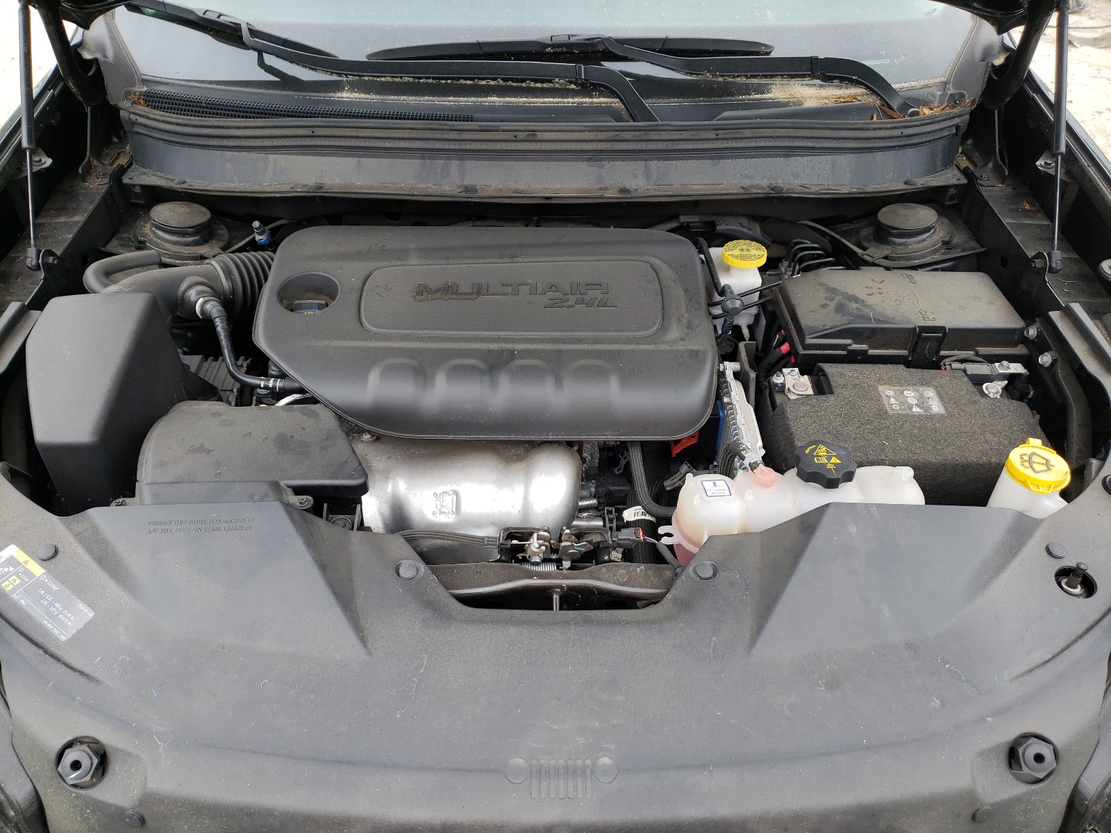 Photo 7 from auction – 2019 JEEP CHEROKEE L with VIN 1C4PJLLB5KD295909