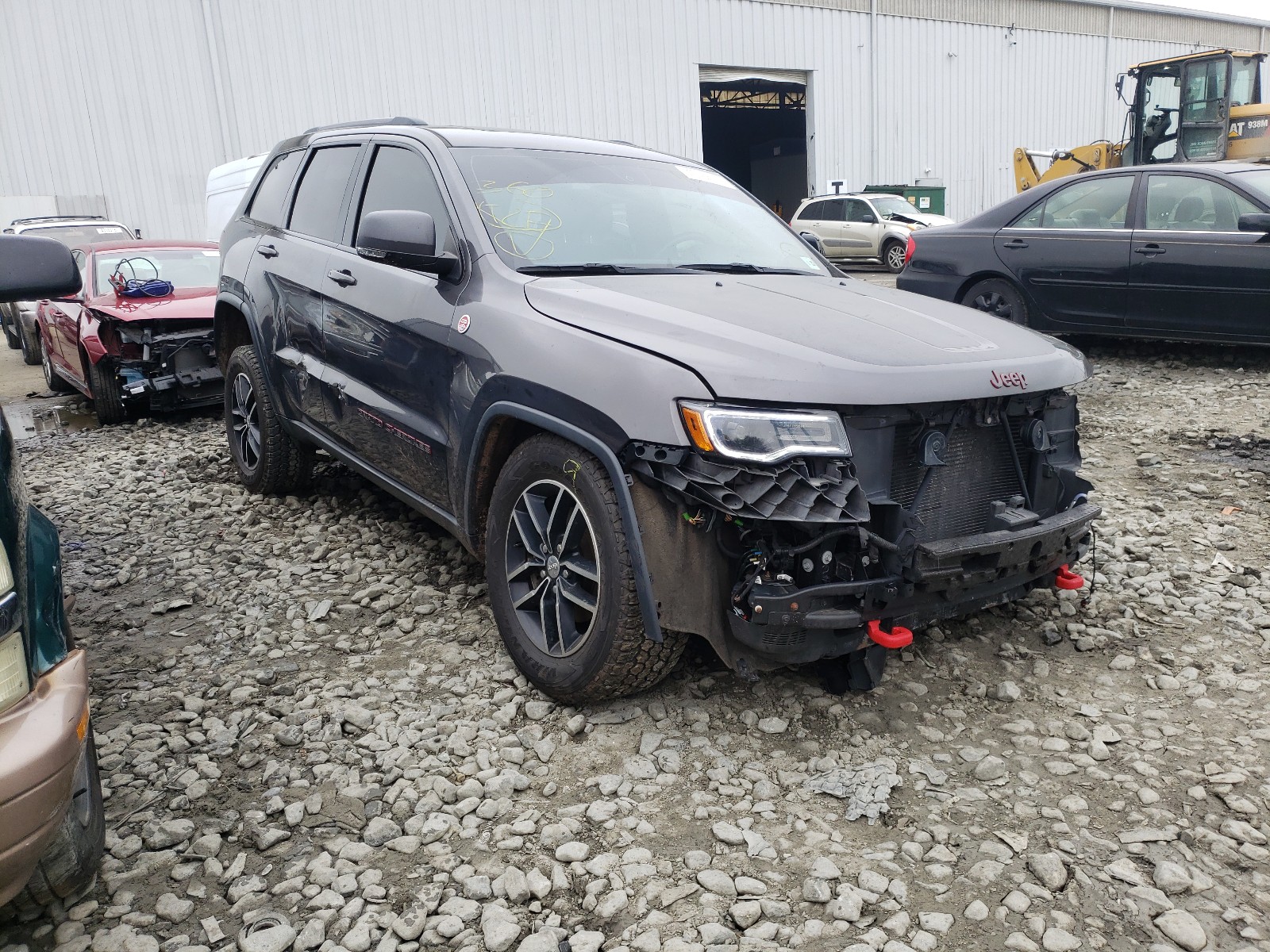JEEP GRAND CHER 2017 with VIN 1C4RJFLGXHC755022 - Photo from auction