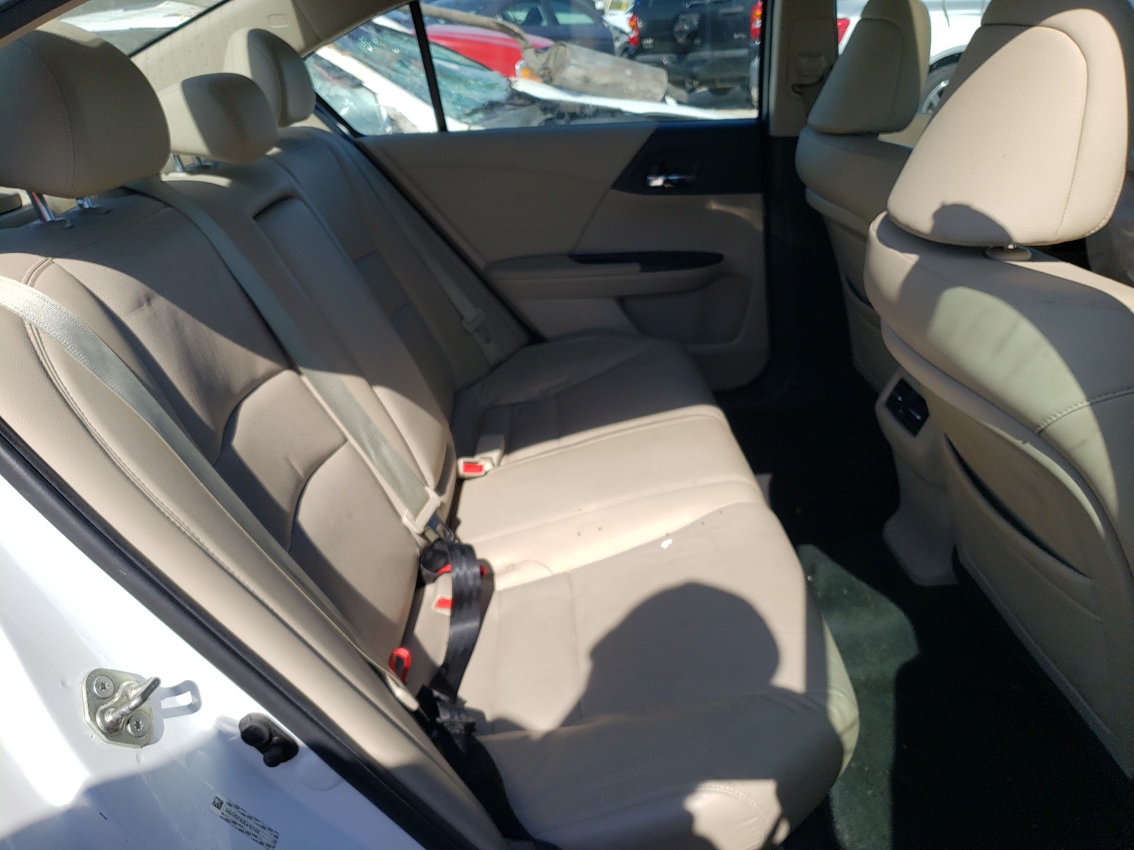 Photo 6 from auction – 2014 HONDA ACCORD EXL with VIN 1HGCR2F82EA101149