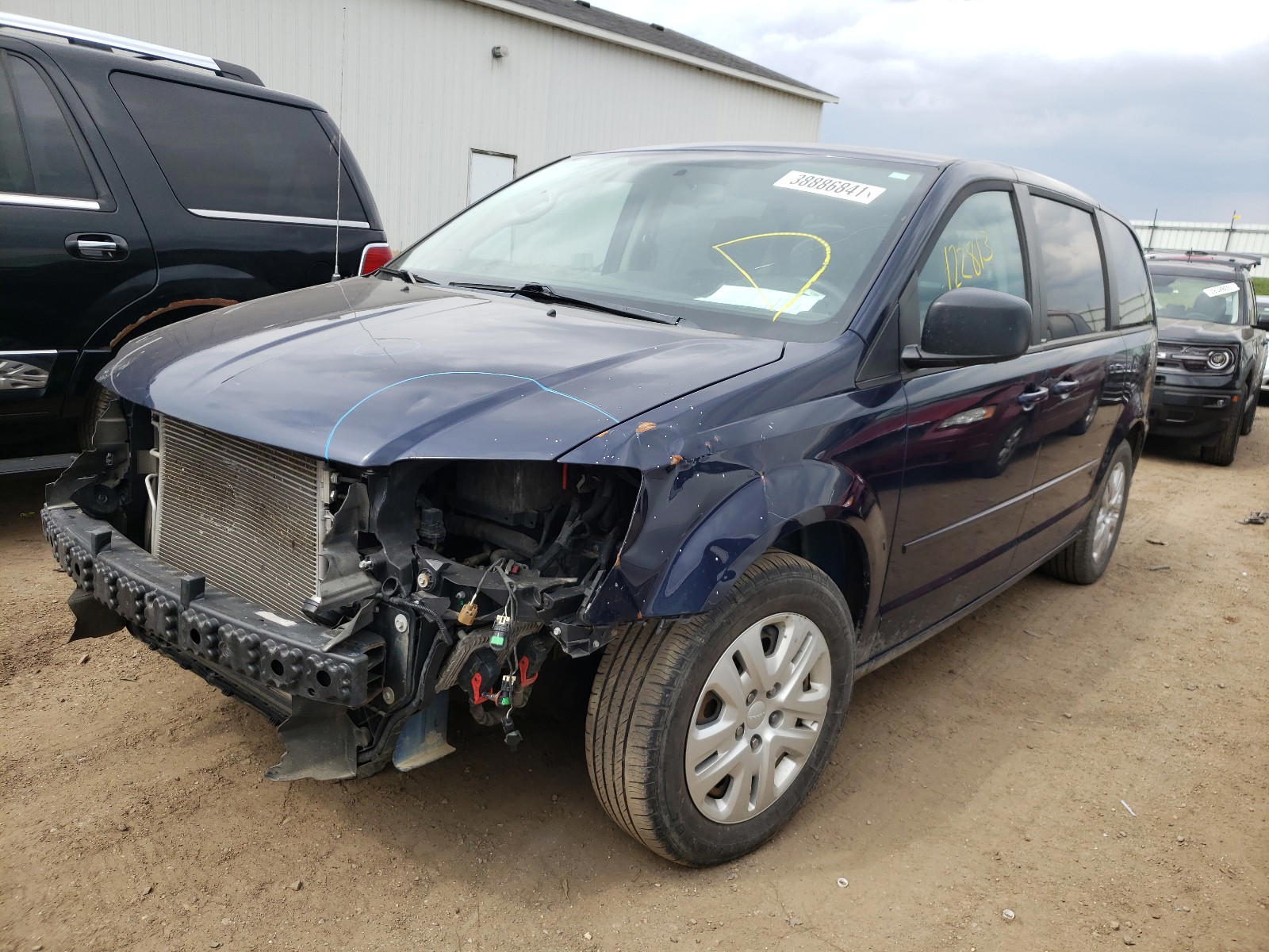 Photo 2 from auction – 2014 DODGE GRAND CARA with VIN 2C4RDGBG2ER296618