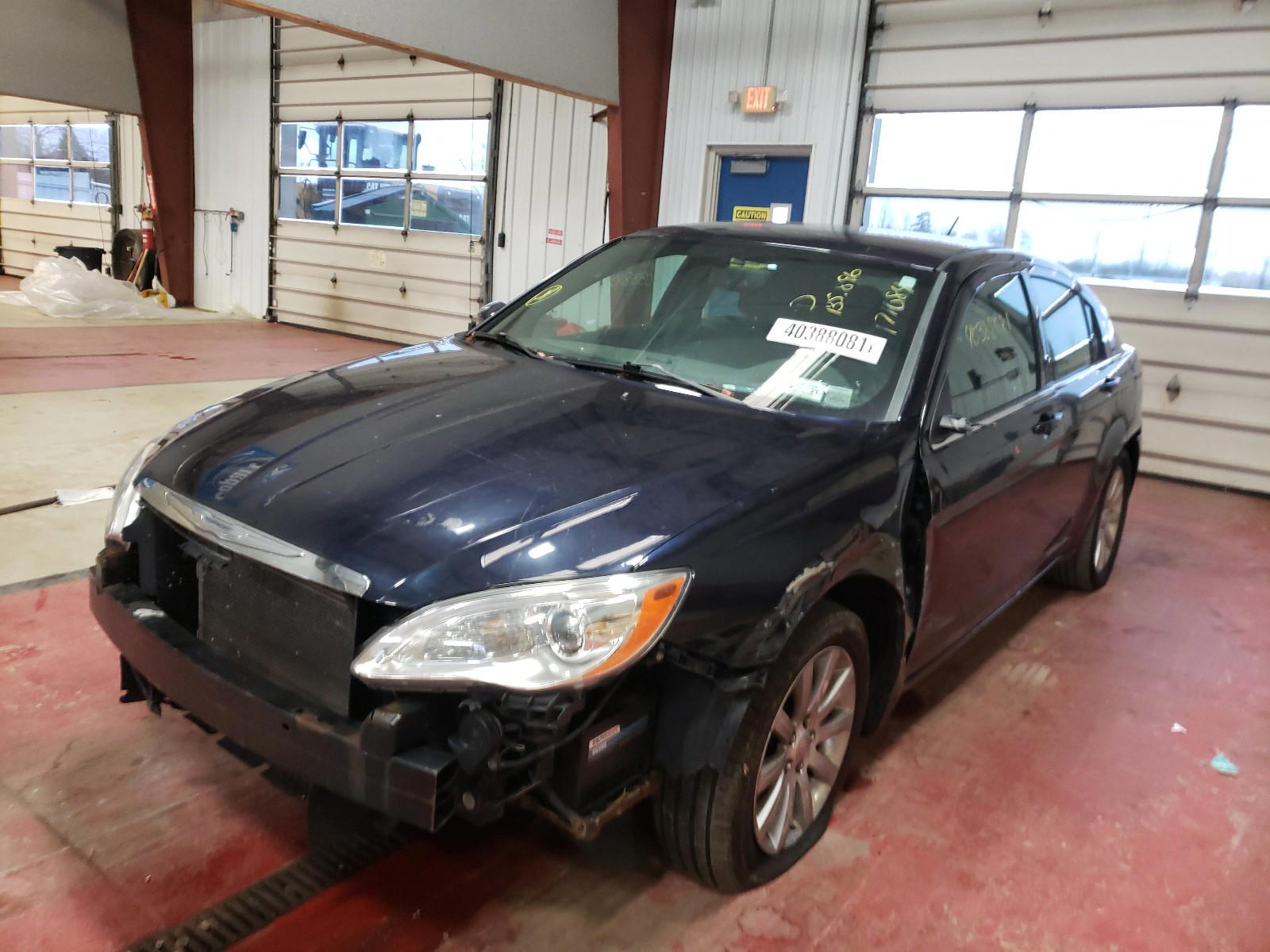 Photo 2 from auction – 2012 CHRYSLER 200 TOURIN with VIN 1C3CCBBB4CN171084