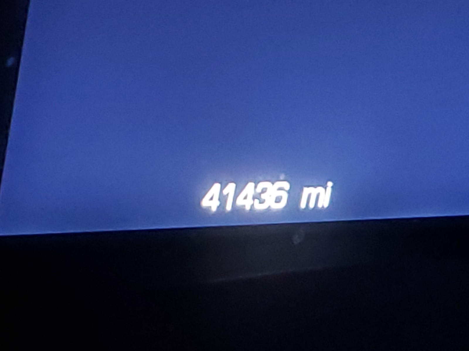 Photo 8 from auction – 2019 CHEVROLET IMPALA PRE with VIN 2G1105S36K9142234