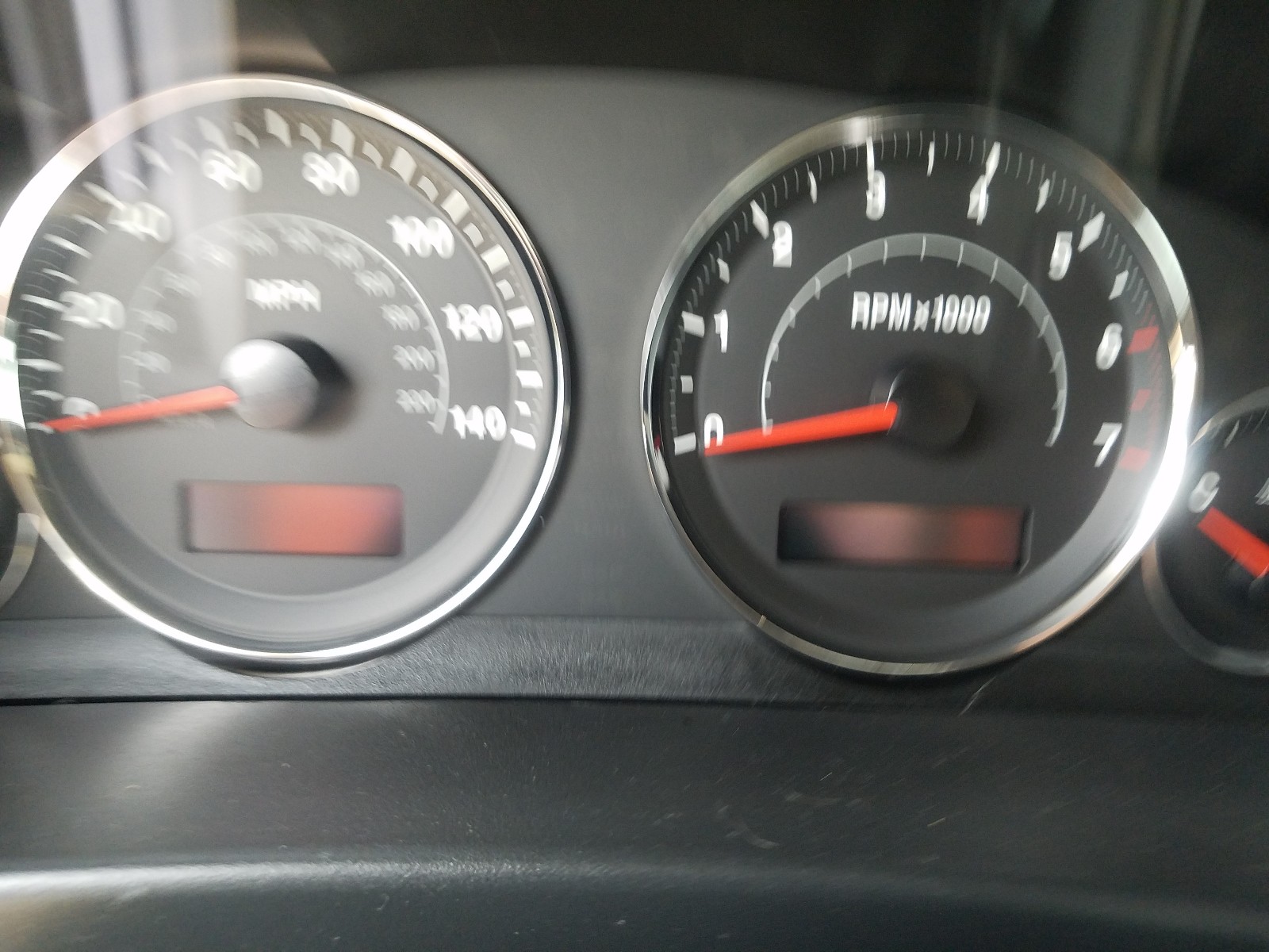 Zdjęcie 8 z aukcji – 2008 JEEP COMMANDER z VIN 1J8HH48KX8C167381