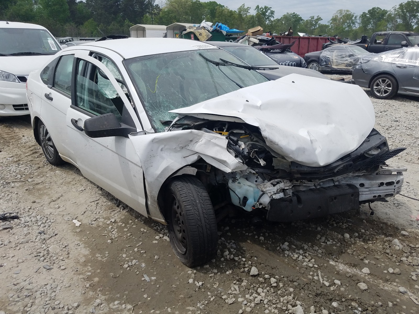FORD FOCUS S/SE 2008 with VIN 1FAHP34NX8W142604 - Photo from auction