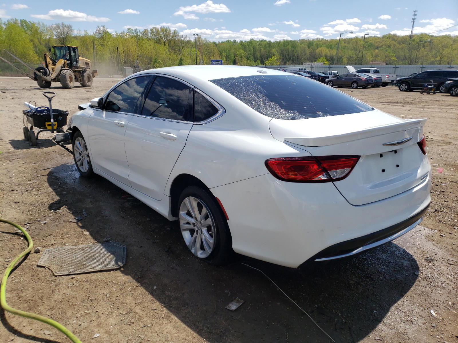 Photo 3 from auction – 2016 CHRYSLER 200 LIMITE with VIN 1C3CCCAB1GN104066