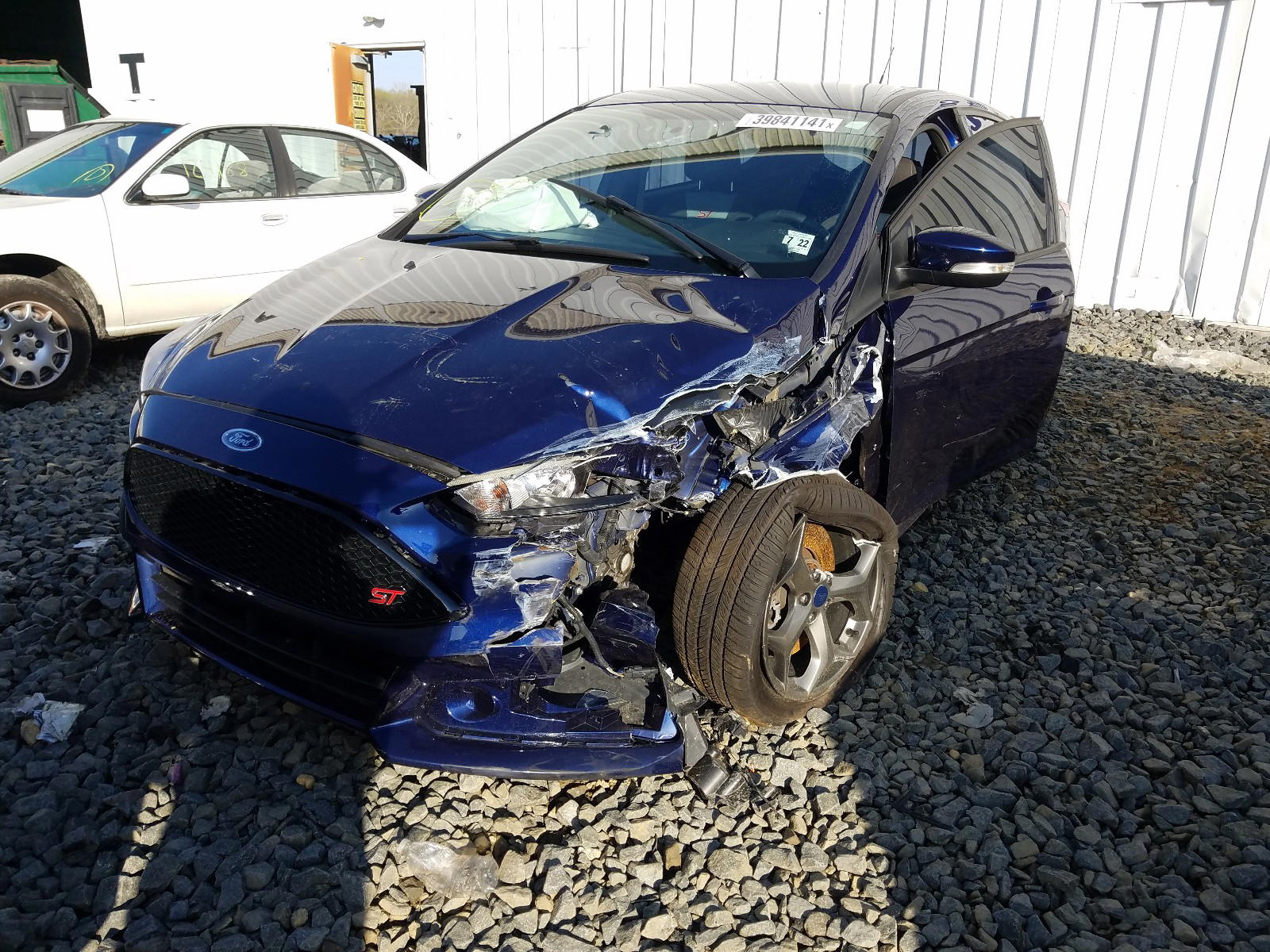 Photo 9 from auction – 2017 FORD FOCUS ST with VIN 1FADP3L99HL202649