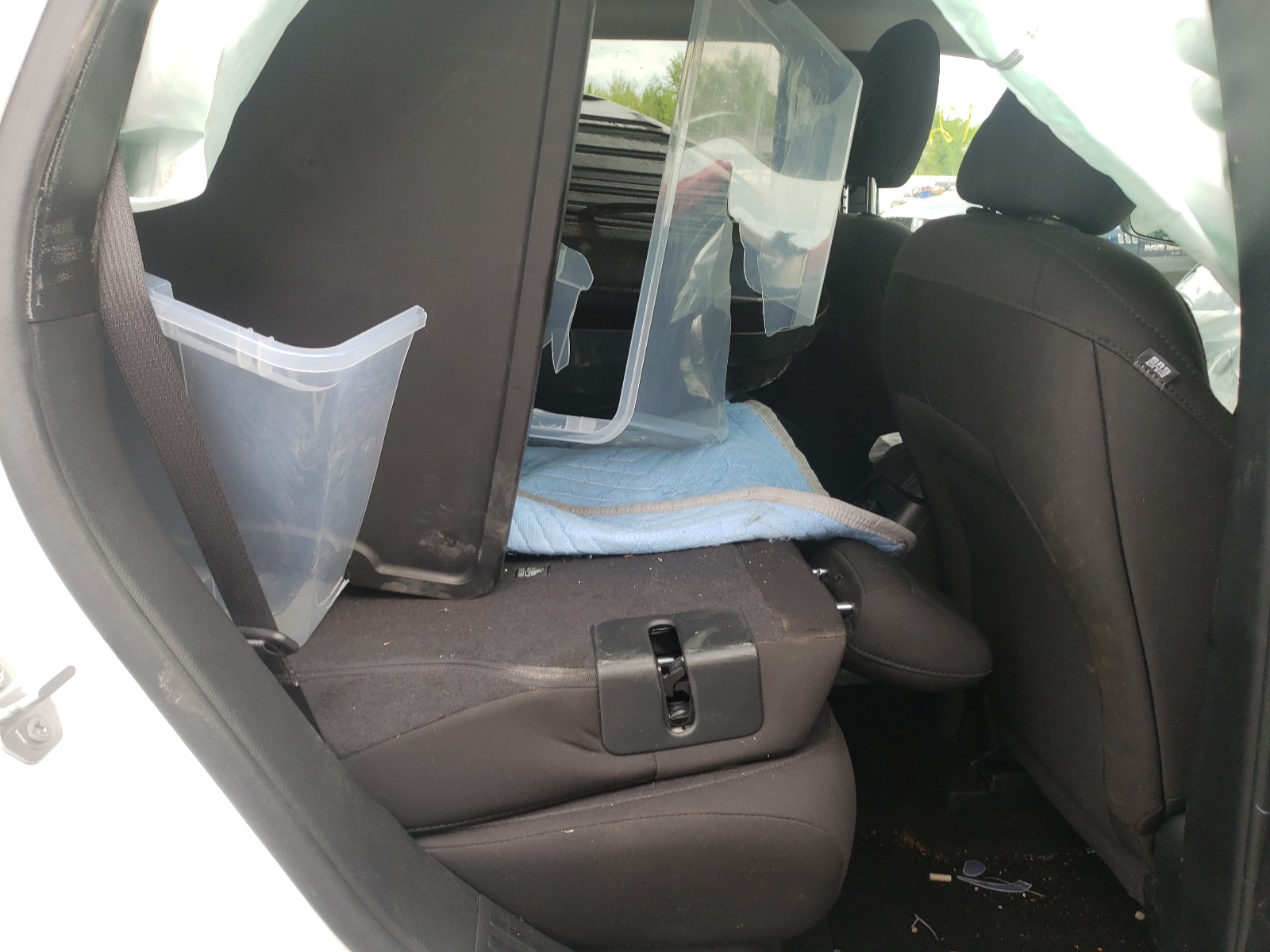 Photo 6 from auction – 2020 JEEP CHEROKEE L with VIN 1C4PJMCB3LD555733