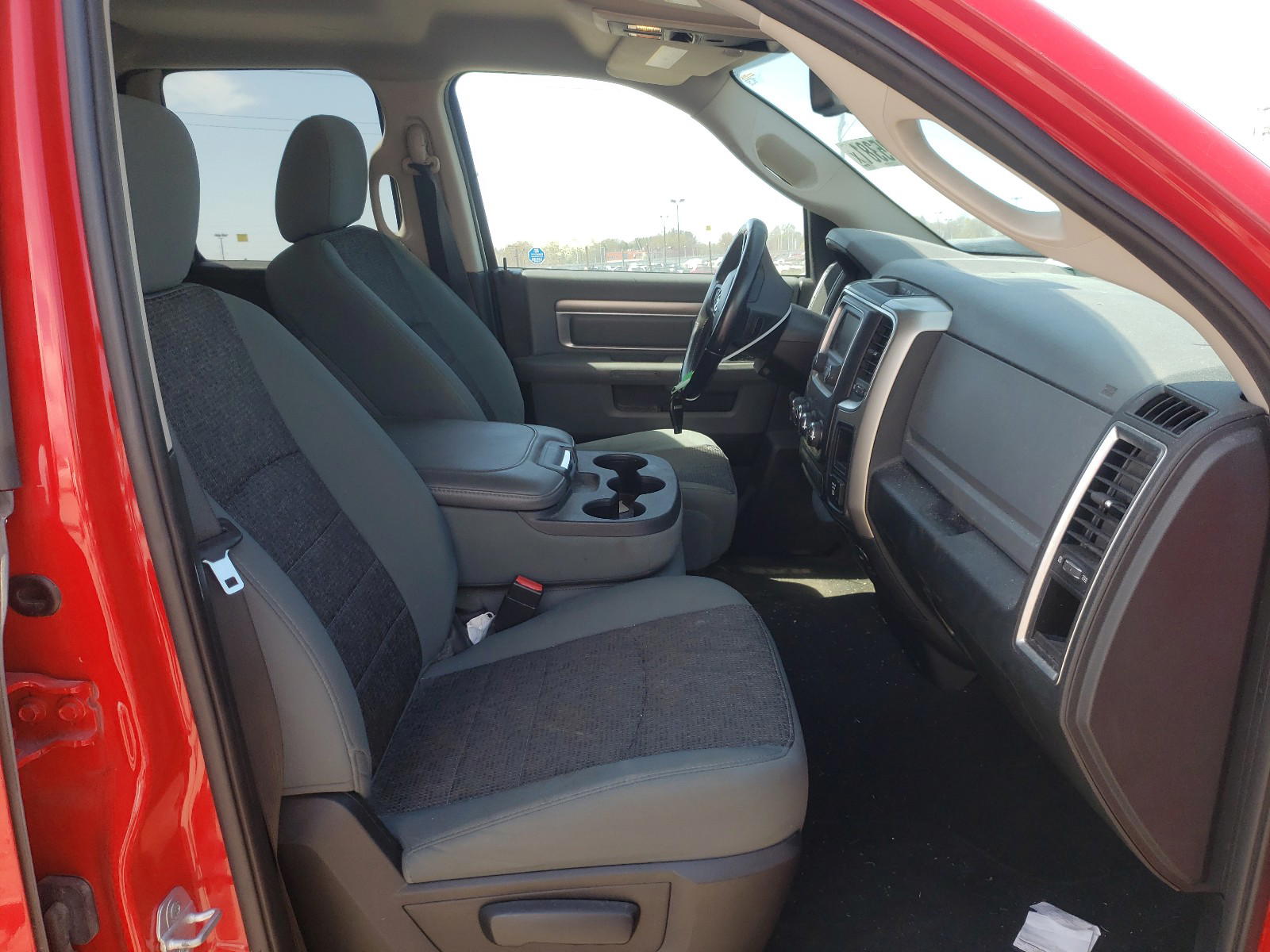 Photo 5 from auction – 2015 RAM 1500 SLT with VIN 1C6RR7GT9FS625071