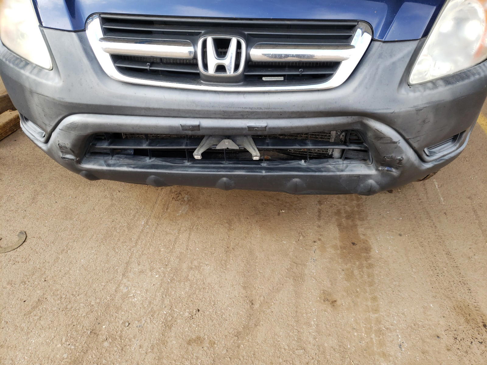 Photo 9 from auction – 2002 HONDA CR-V with VIN JHLRD78882C061065