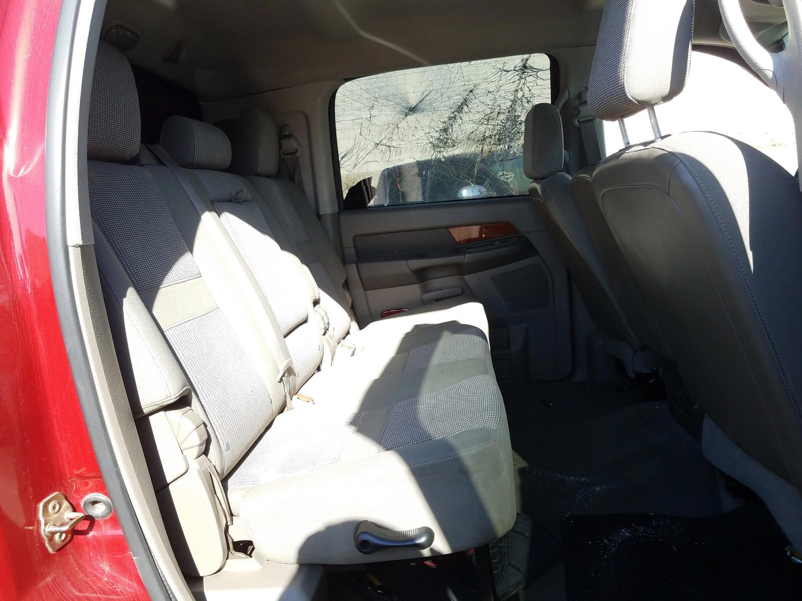 Photo 6 from auction – 2006 DODGE RAM 3500 with VIN 3D7ML49C06G269400