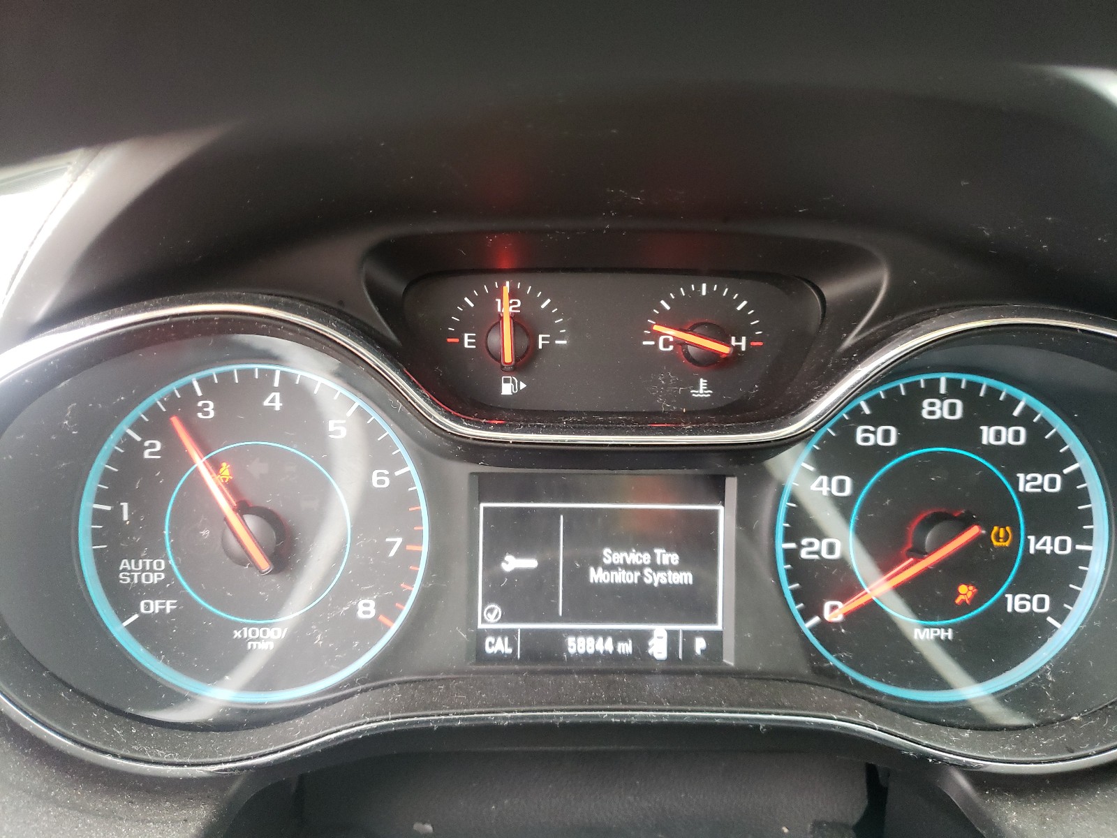Photo 8 from auction – 2018 CHEVROLET CRUZE LS with VIN 1G1BC5SM2J7231075