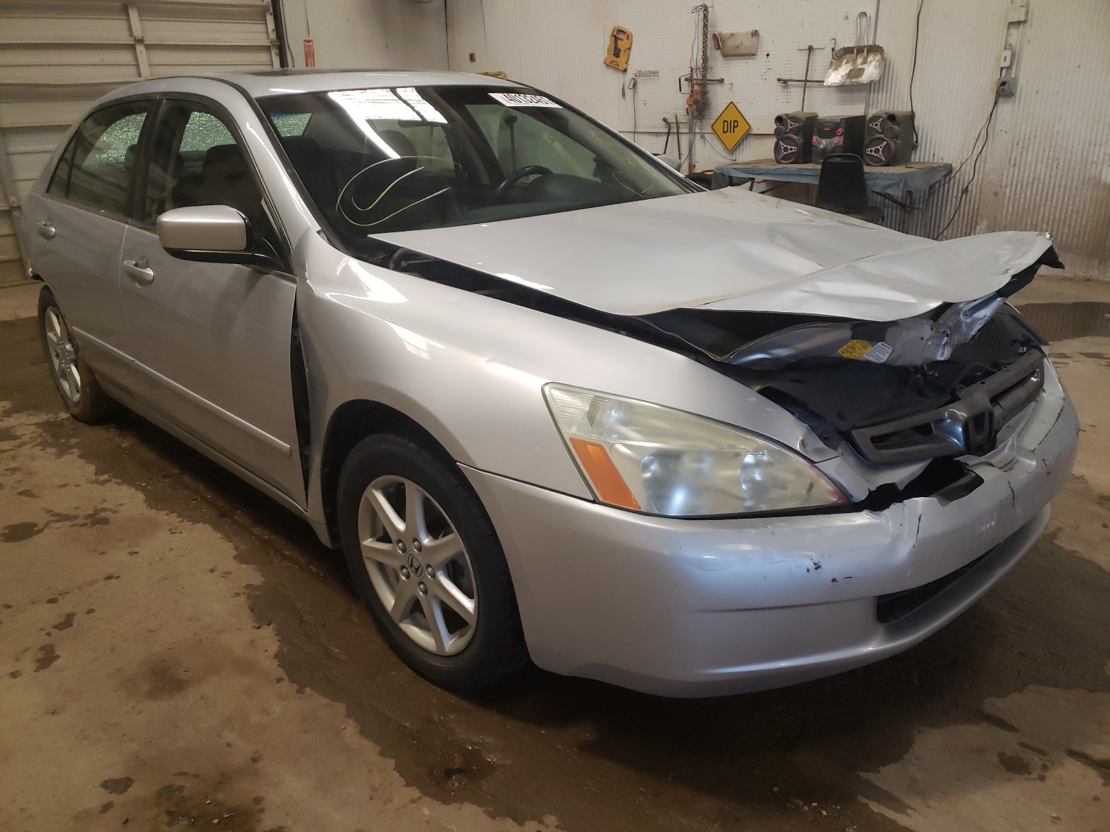HONDA ACCORD EX 2004 with VIN 1HGCM66534A037830 - Photo from auction