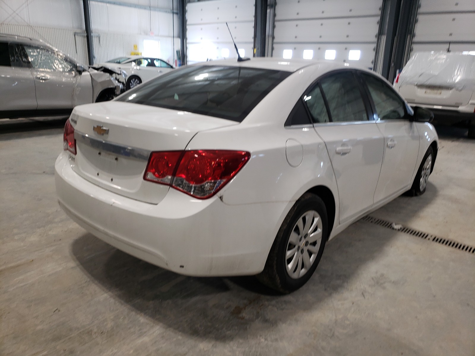 Photo 4 from auction – 2011 CHEVROLET CRUZE LS with VIN 1G1PC5SH0B7175034