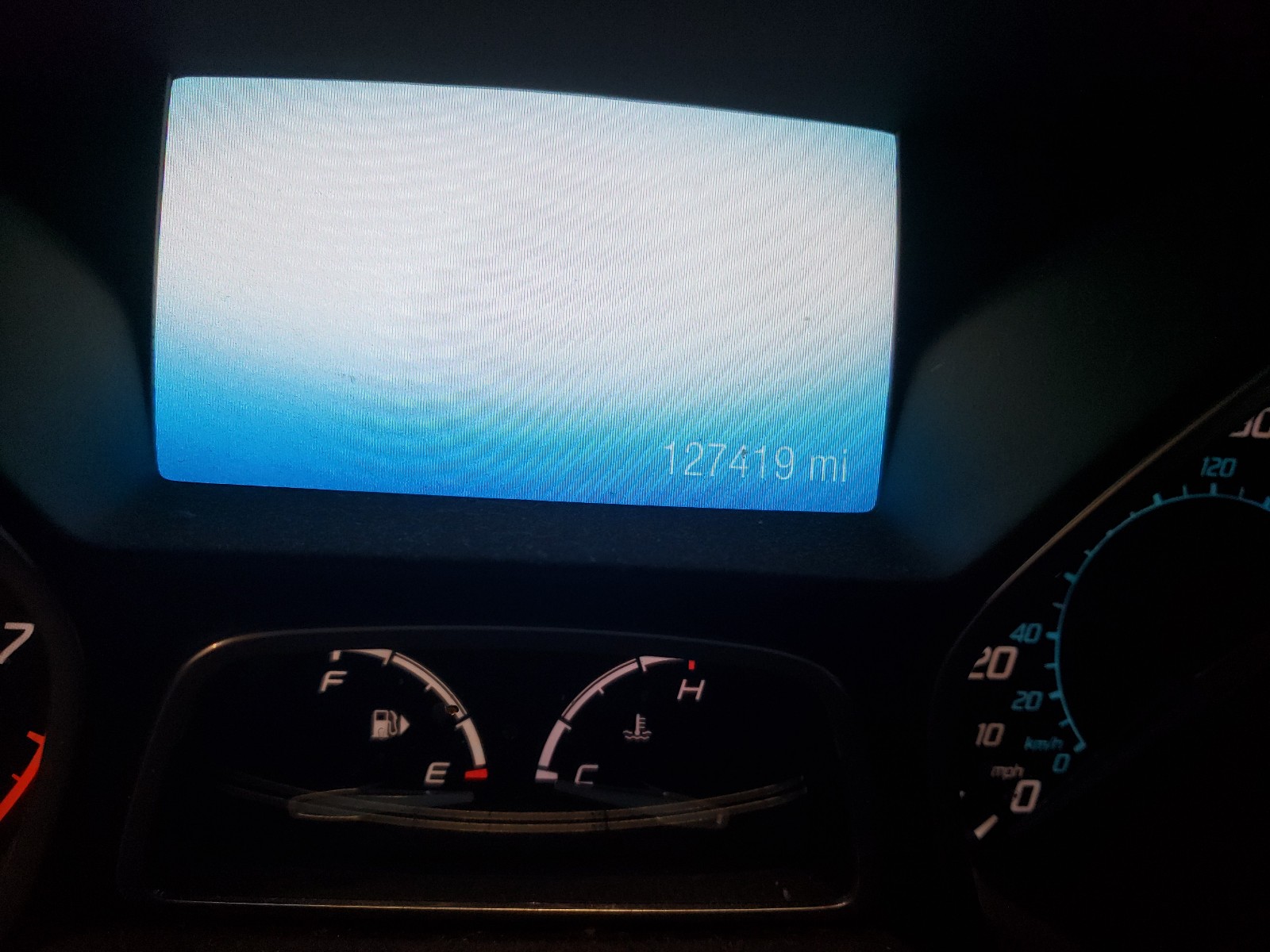 Photo 8 from auction – 2012 FORD FOCUS TITA with VIN 1FAHP3J28CL386143