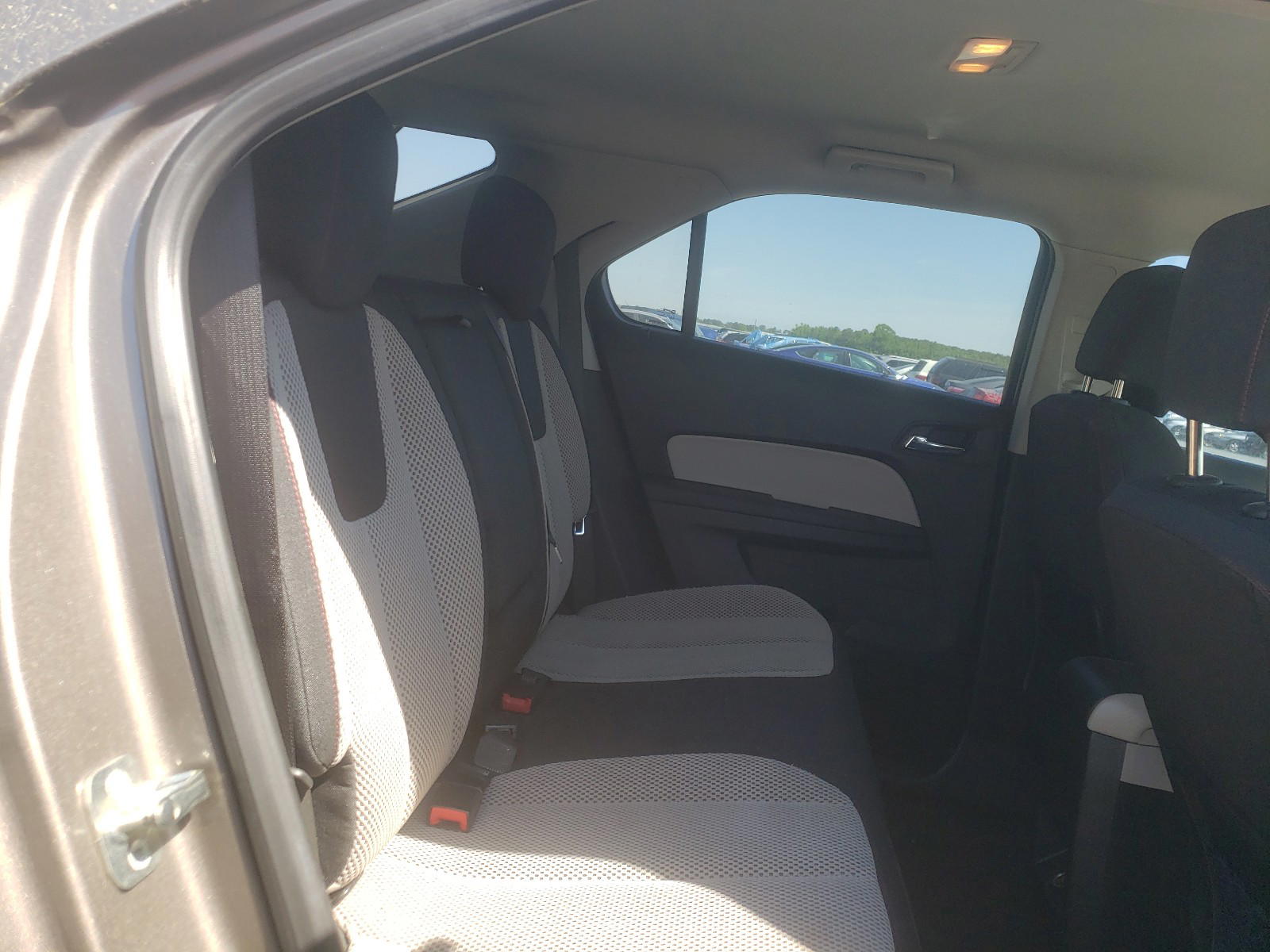 Photo 6 from auction – 2012 CHEVROLET EQUINOX LT with VIN 2GNALDEK2C6129275