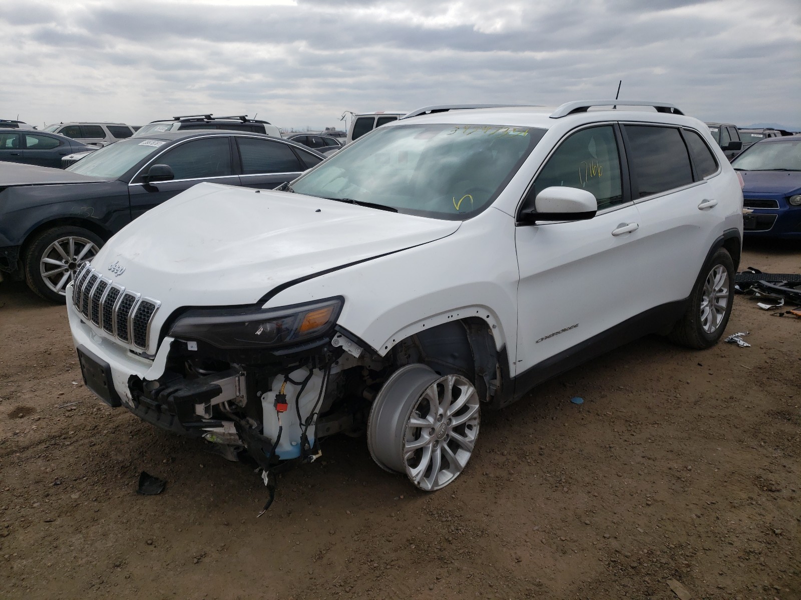 Photo 2 from auction – 2019 JEEP CHEROKEE L with VIN 1C4PJMCB4KD394730