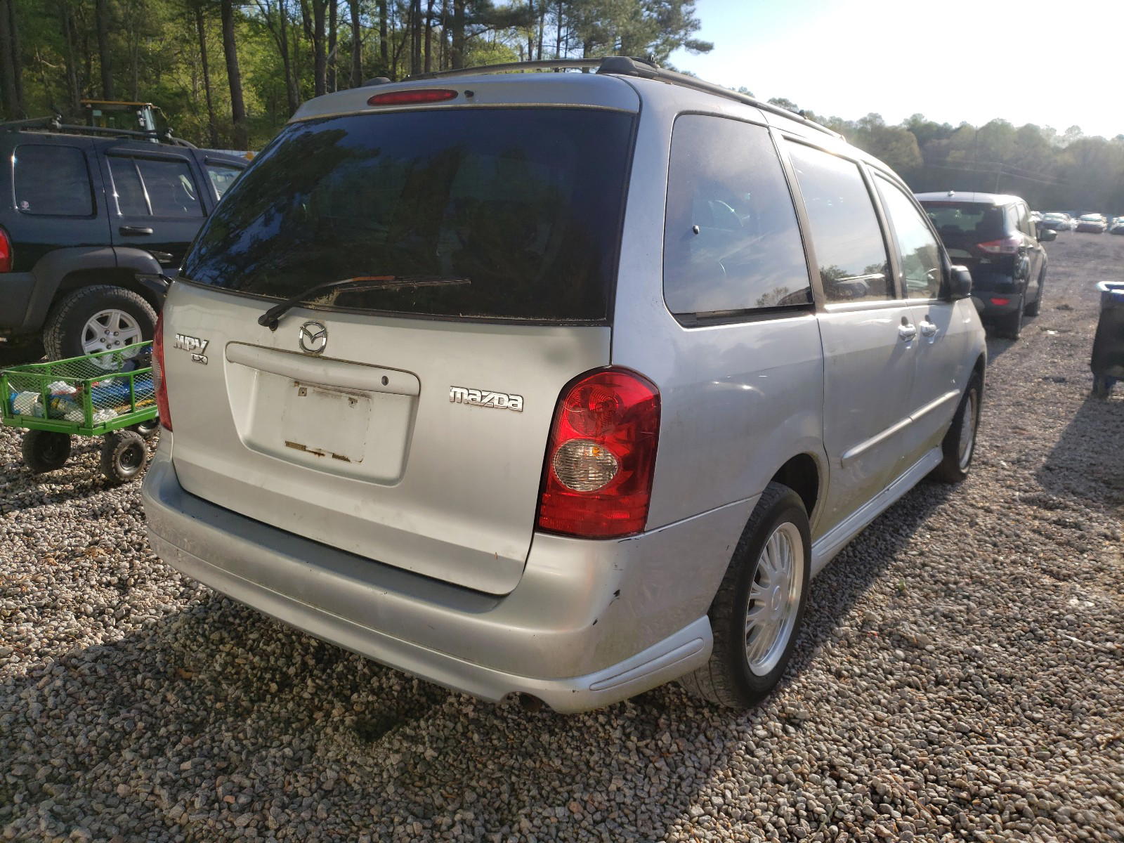 Photo 4 from auction – 2002 MAZDA MPV with VIN JM3LW28A520328402