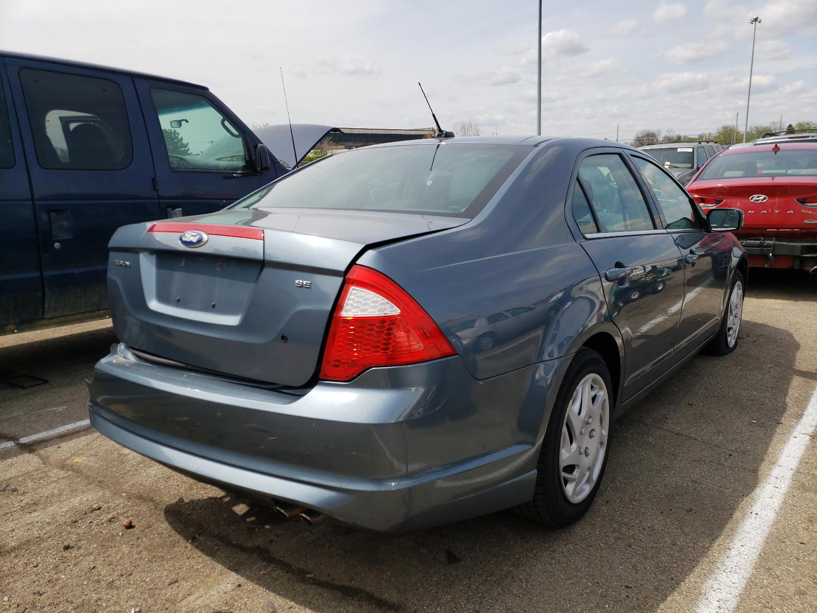 Photo 4 from auction – 2011 FORD FUSION with VIN 3FAHP0HA2BR223709