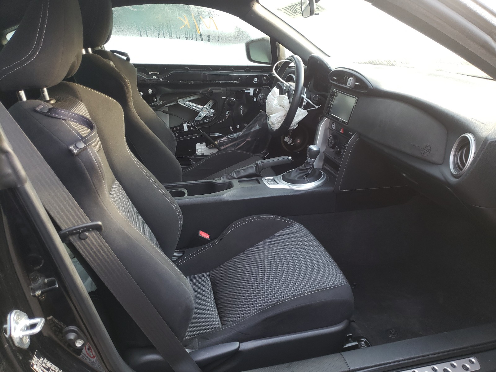 Photo 5 from auction – 2017 TOYOTA 86 BASE with VIN JF1ZNAA19H8703525