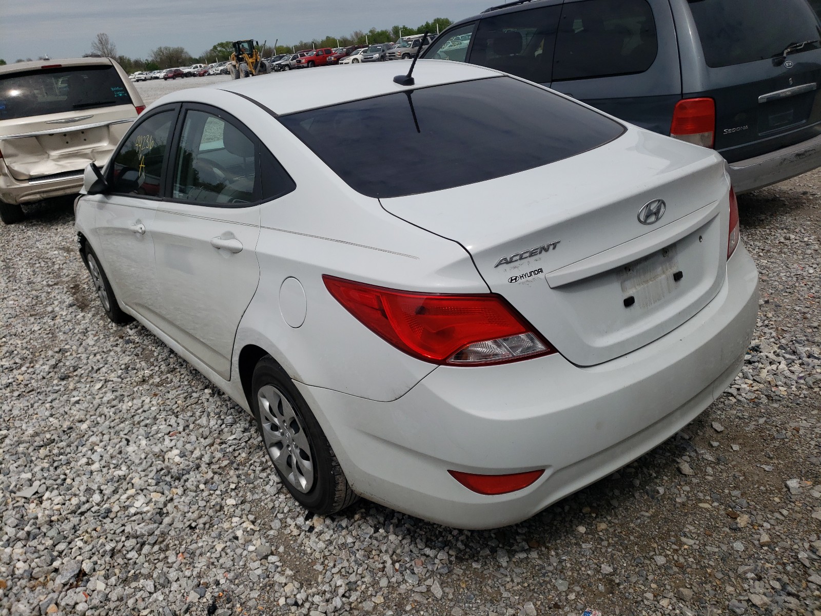 Photo 3 from auction – 2017 HYUNDAI ACCENT SE with VIN KMHCT4AE2HU390671