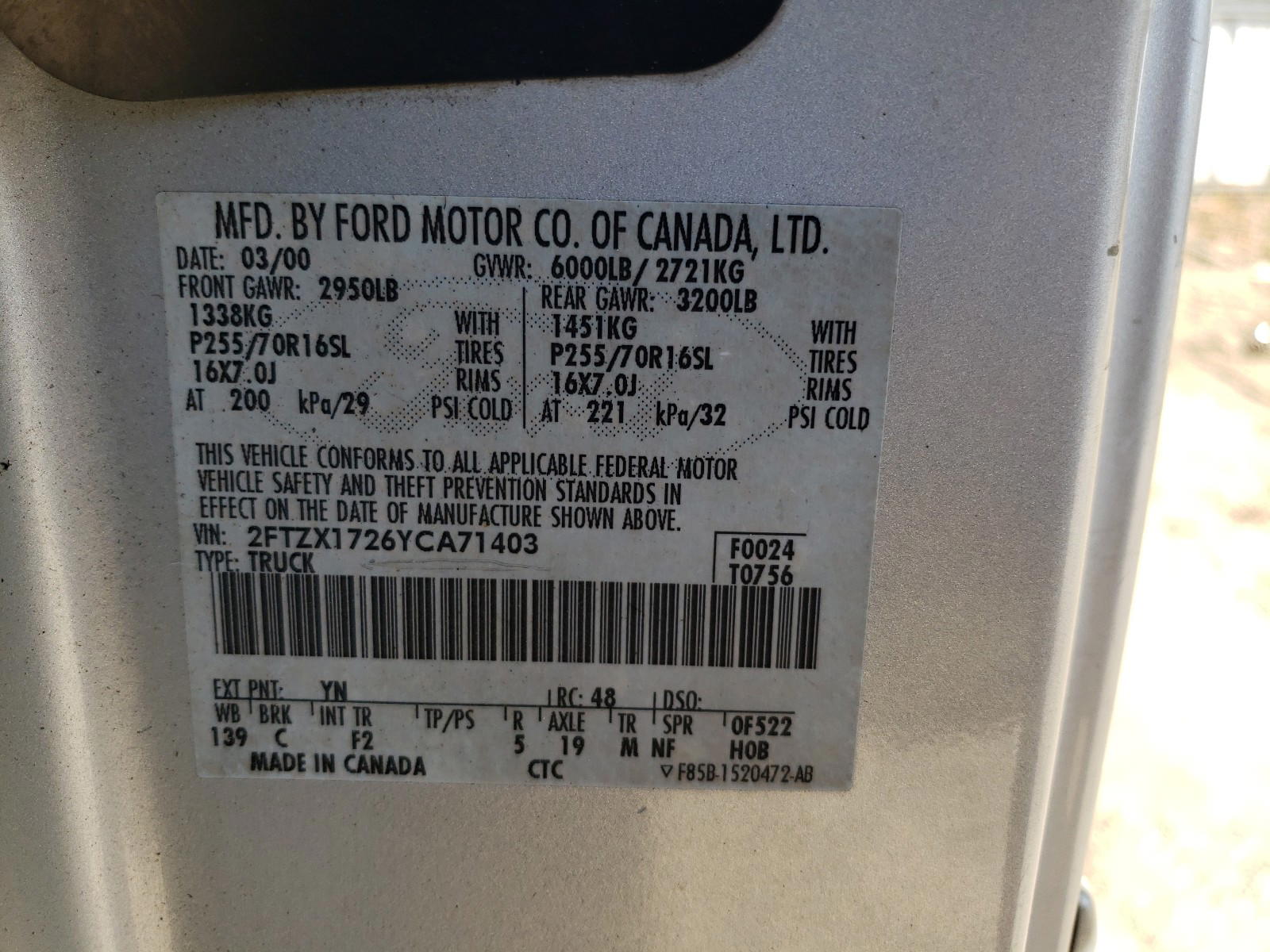 Photo 10 from auction – 2000 FORD F150 with VIN 2FTZX1726YCA71403