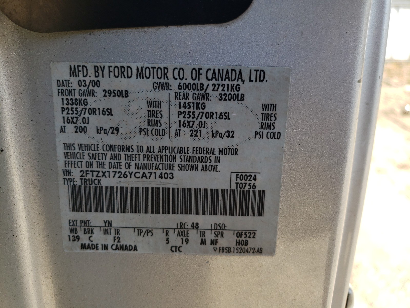 Zdjęcie 10 z aukcji – 2000 FORD F150 z VIN 2FTZX1726YCA71403