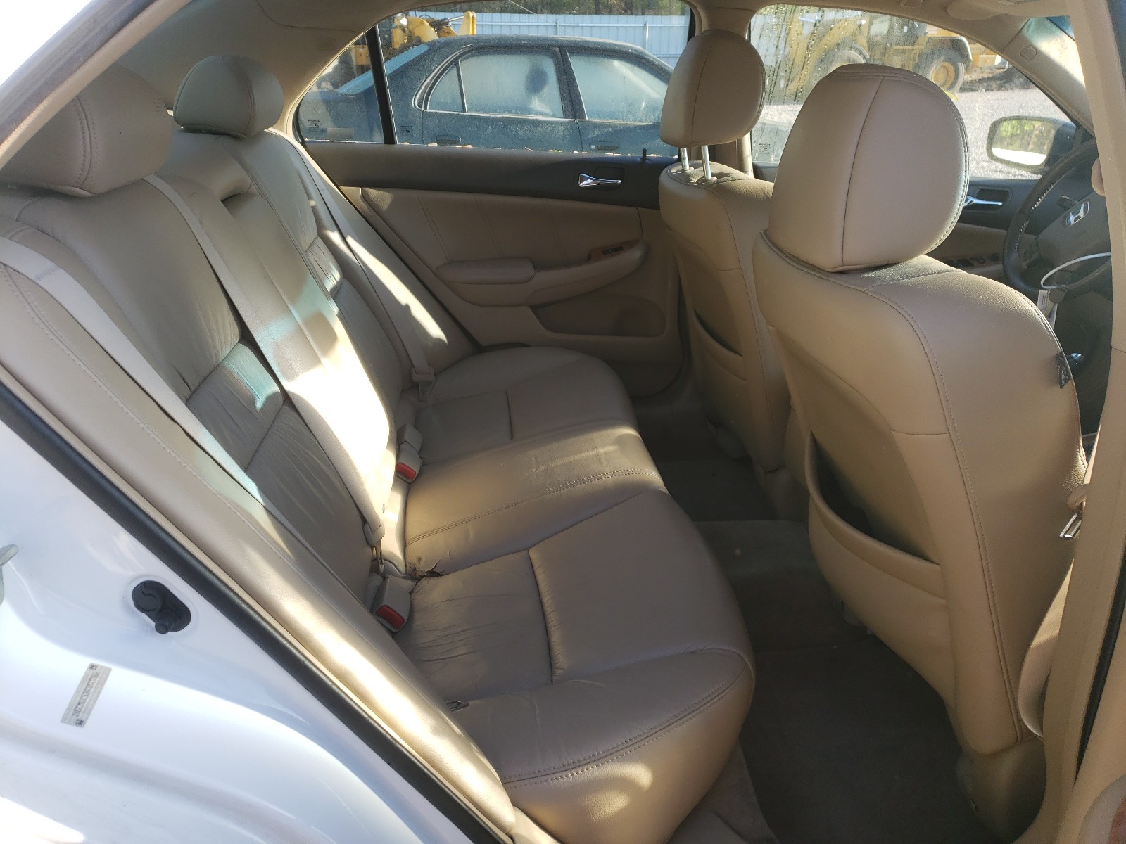Photo 6 from auction – 2004 HONDA ACCORD EX with VIN 1HGCM66534A033566