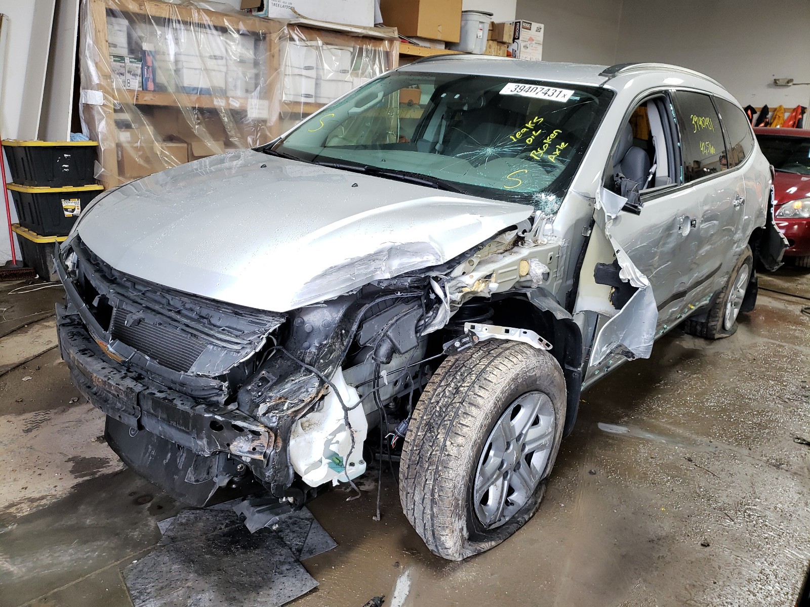 Photo 2 from auction – 2017 CHEVROLET TRAVERSE L with VIN 1GNKVFED3HJ282804