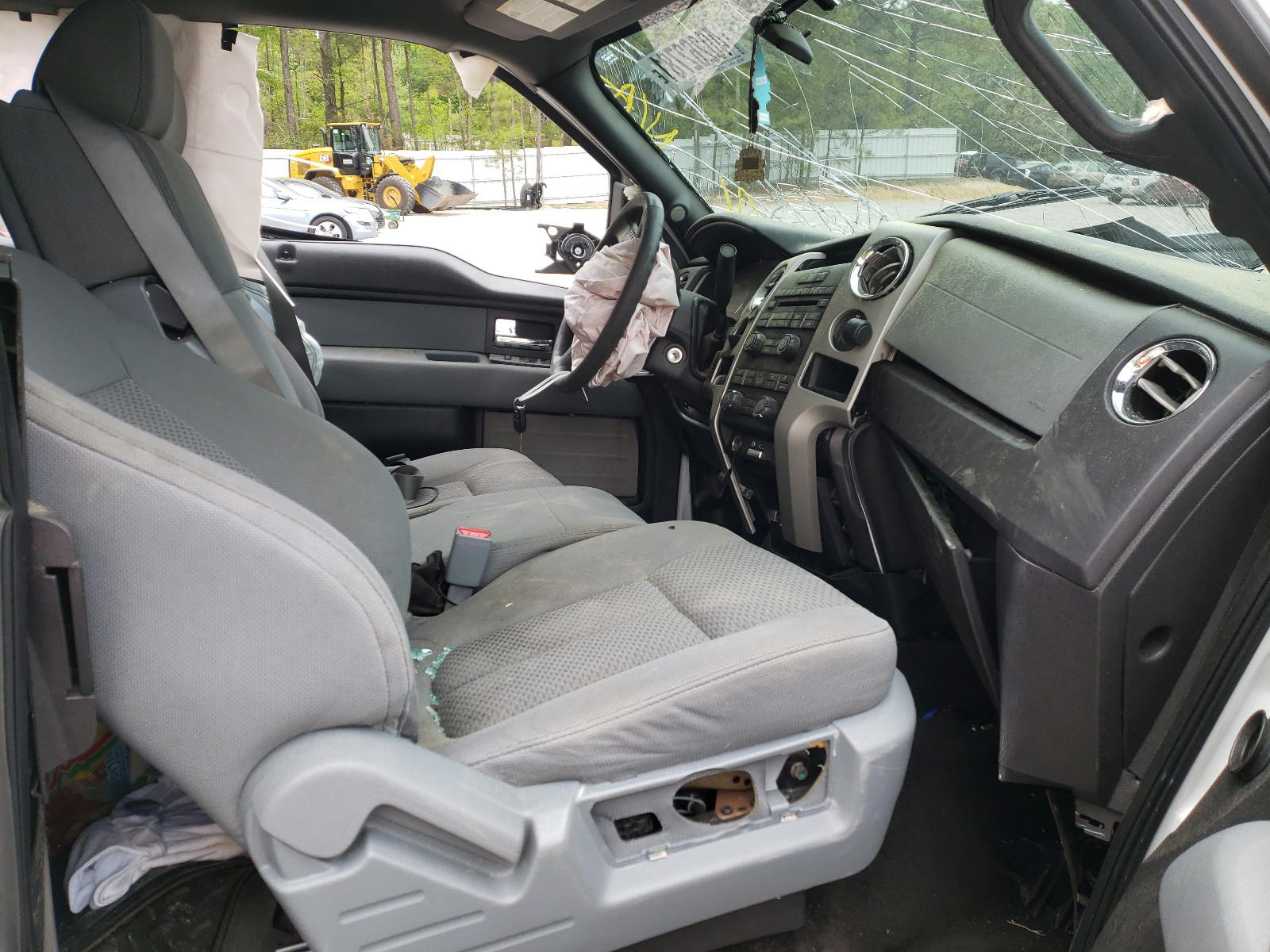 Photo 5 from auction – 2013 FORD F150 with VIN 1FTFX1CT9DKD10207