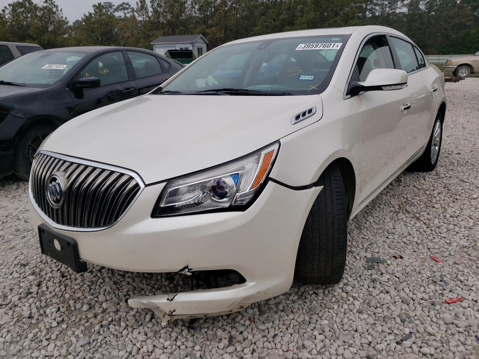 Photo 2 from auction – 2014 BUICK LACROSSE with VIN 1G4GB5G32EF184024