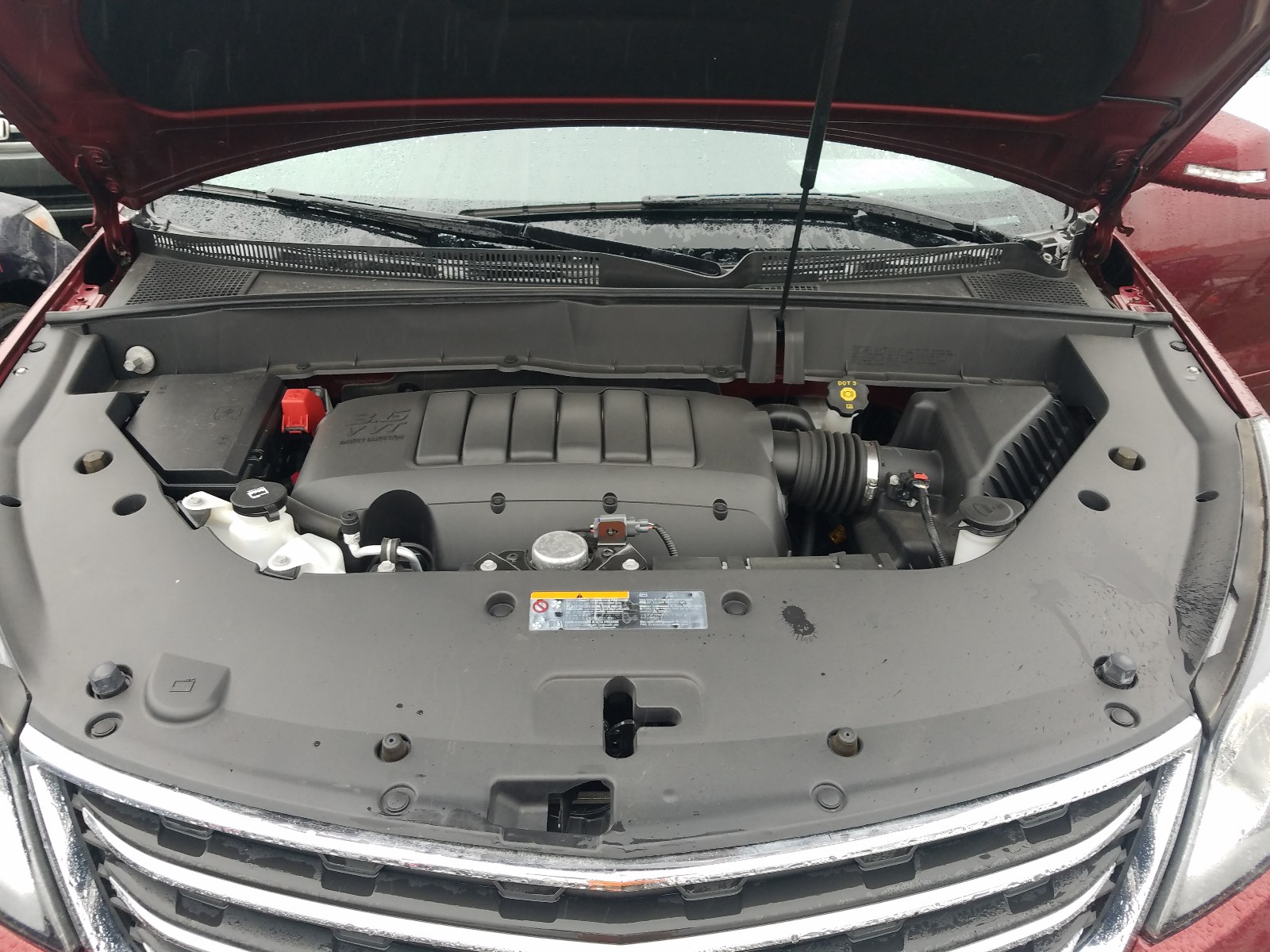Photo 7 from auction – 2017 CHEVROLET TRAVERSE L with VIN 1GNKRGKD7HJ279550