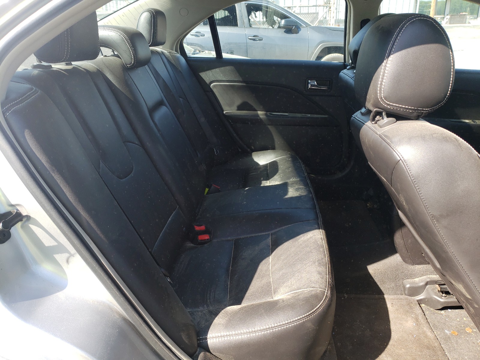Photo 6 from auction – 2012 FORD FUSION SEL with VIN 3FAHP0JA3CR412798
