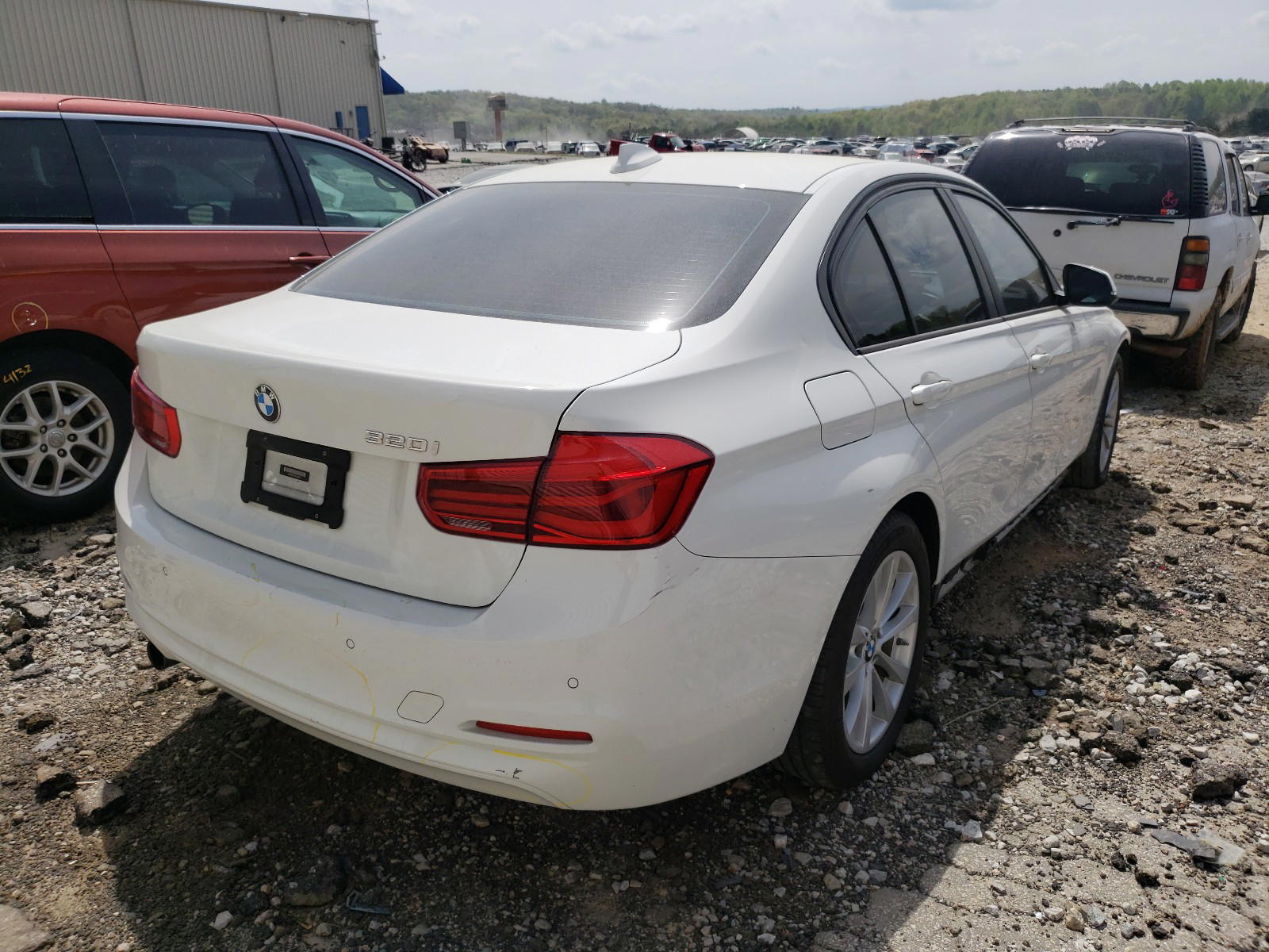 Photo 4 from auction – 2017 BMW 320 I with VIN WBA8A9C56HK619954