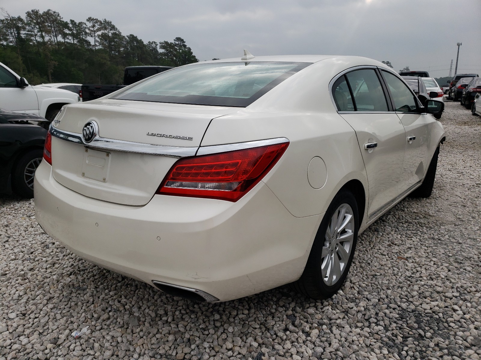 صورة رقم 4 من المزاد - 2014 BUICK LACROSSE مع VIN 1G4GB5G32EF184024