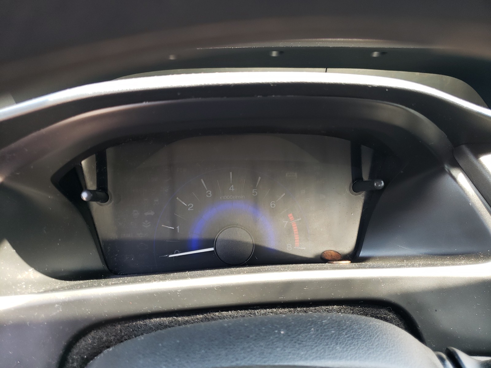 Photo 8 from auction – 2015 HONDA CIVIC LX with VIN 19XFB2F50FE103177
