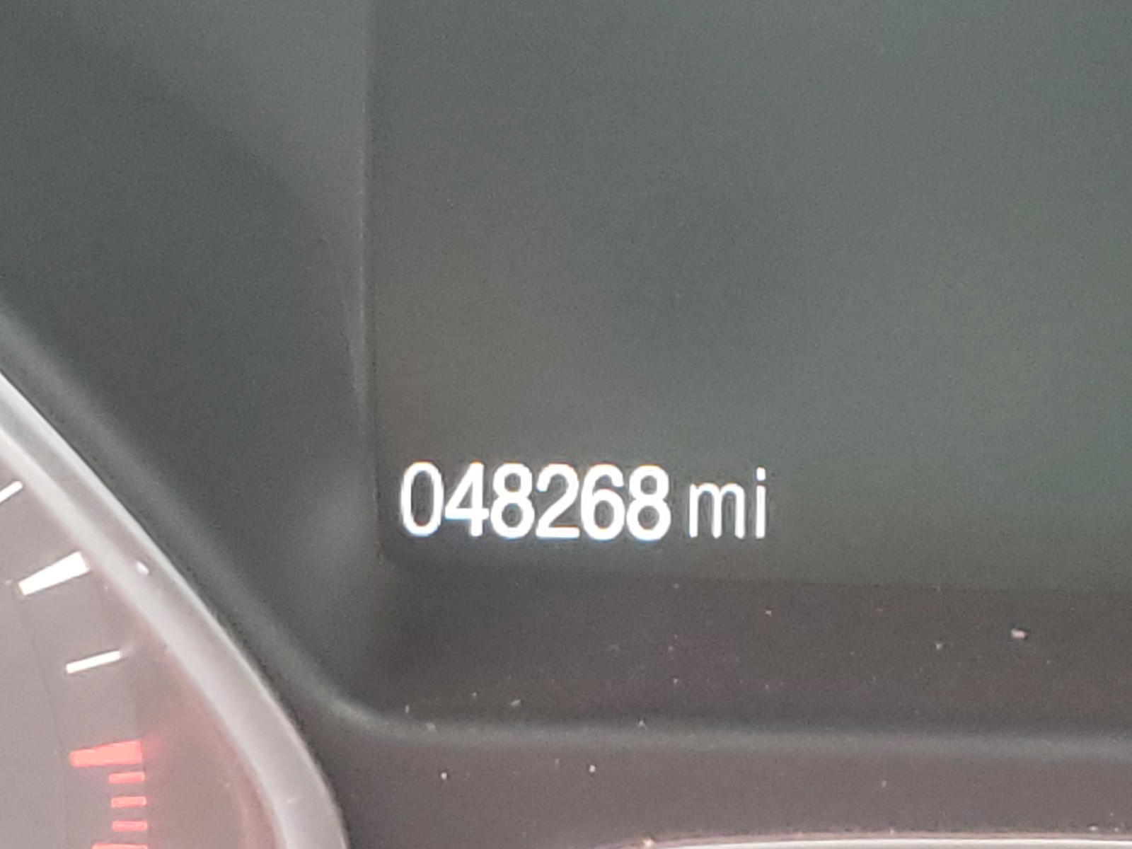 Photo 8 from auction – 2017 FORD ESCAPE with VIN 1FMCU0GD7HUD83686