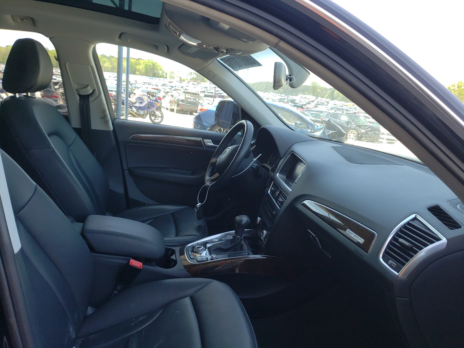 Photo 5 from auction – 2016 AUDI Q5 PREMIUM with VIN WA1L2AFPXGA026539