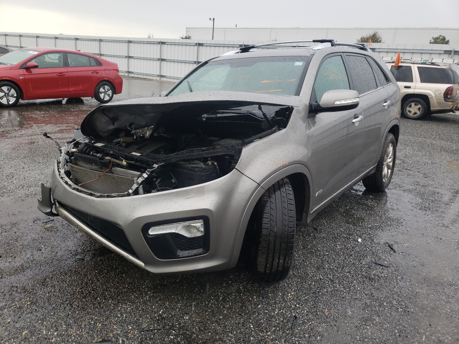 Photo 2 from auction – 2012 KIA SORENTO SX with VIN 5XYKWDA29CG232478