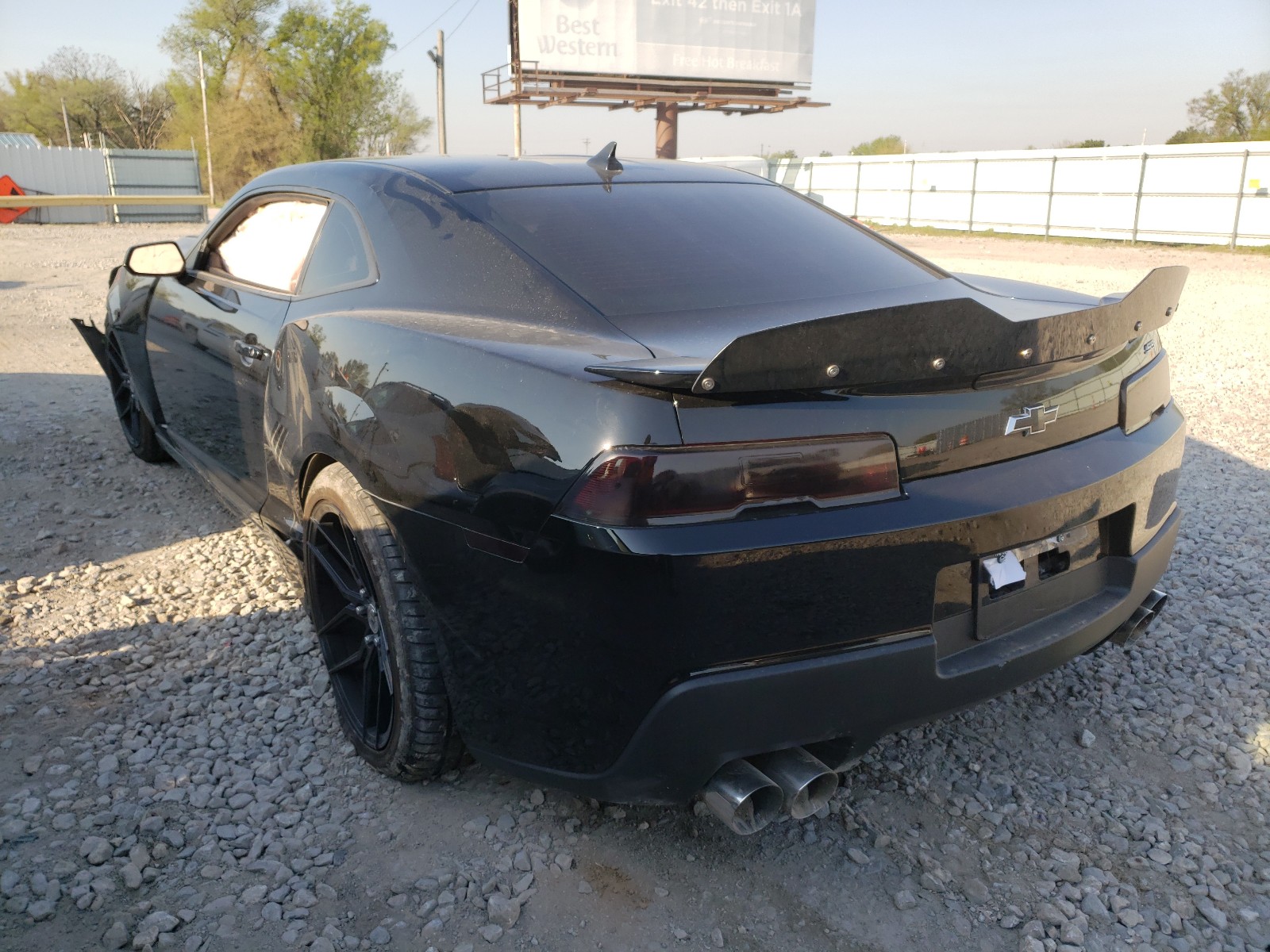 Photo 3 from auction – 2015 CHEVROLET CAMARO SS with VIN 2G1FG1EW1F9299627