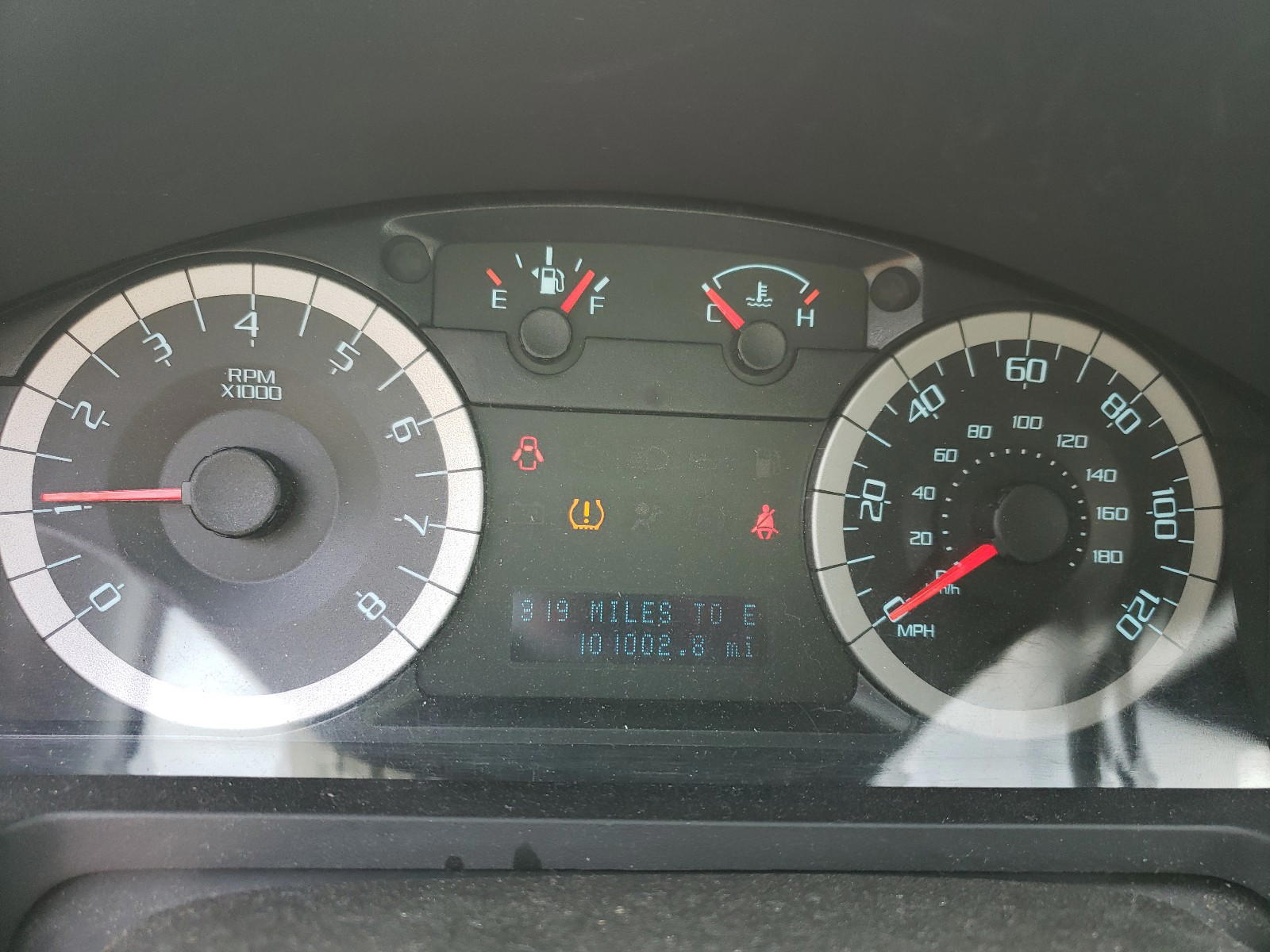Photo 8 from auction – 2011 FORD ESCAPE XLT with VIN 1FMCU0D75BKC59630