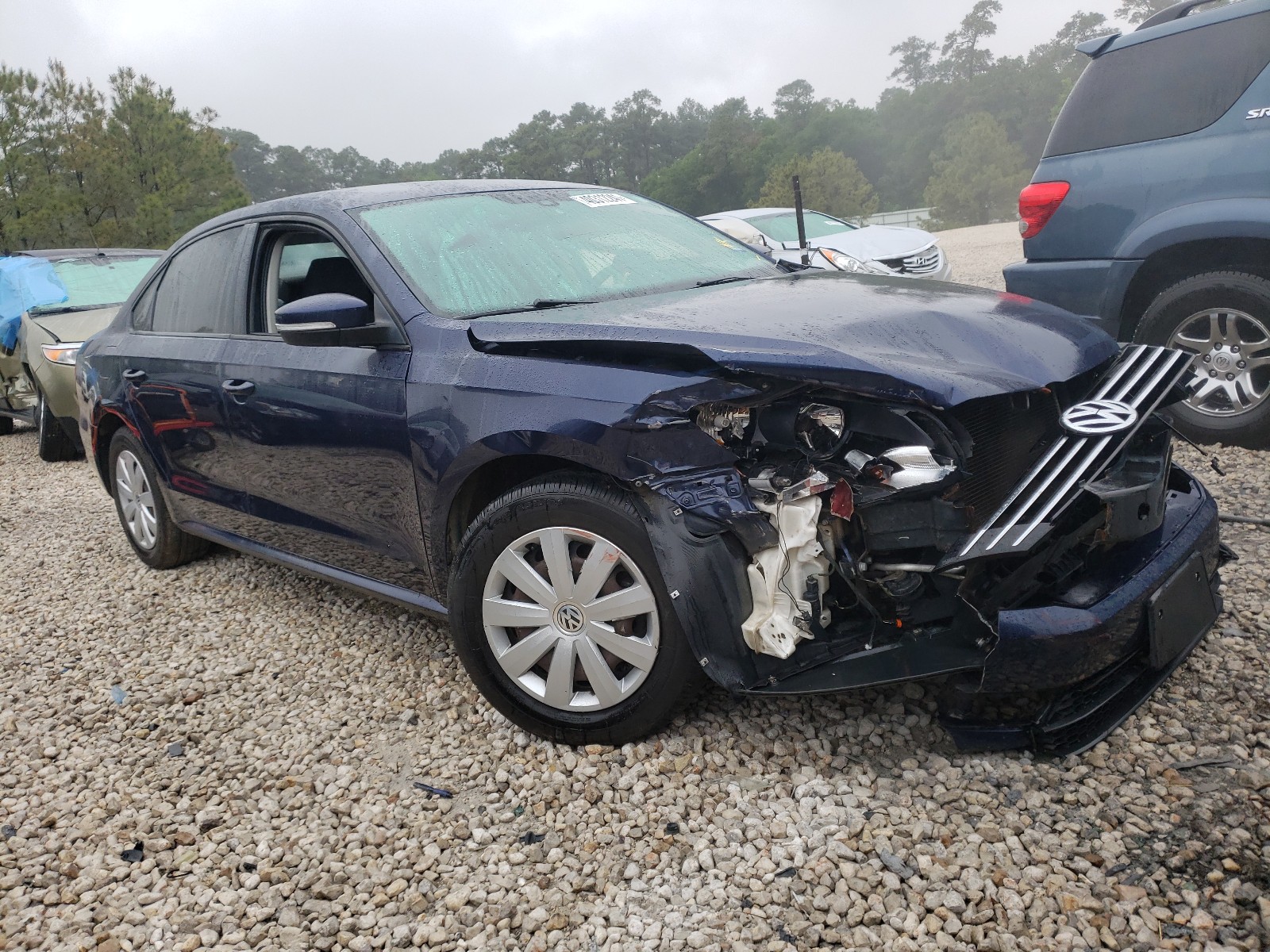 Photo 1 from auction – 2013 VOLKSWAGEN PASSAT S with VIN 1VWAP7A38DC014361