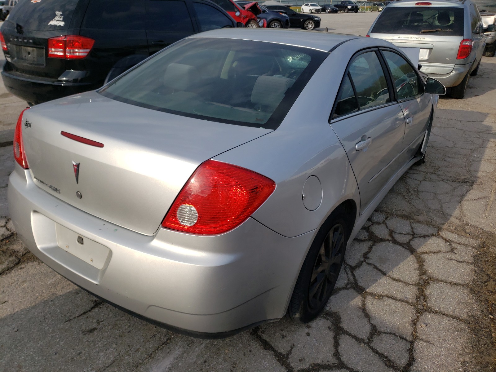 Photo 4 from auction – 2010 PONTIAC G6 with VIN 1G2ZA5EB6A4165383