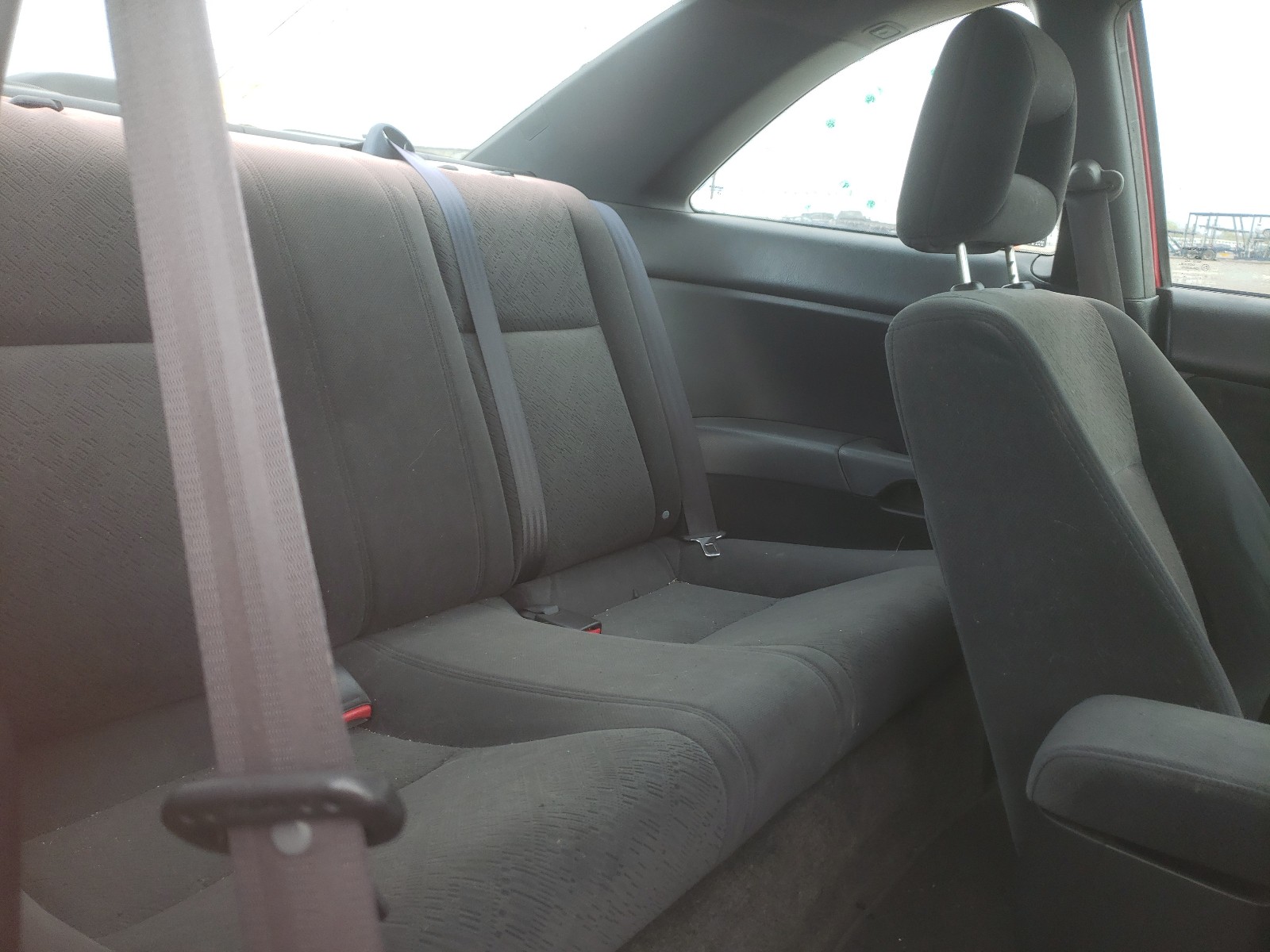 Zdjęcie 6 z aukcji – 2005 HONDA CIVIC z VIN 1HGEM22525L016187