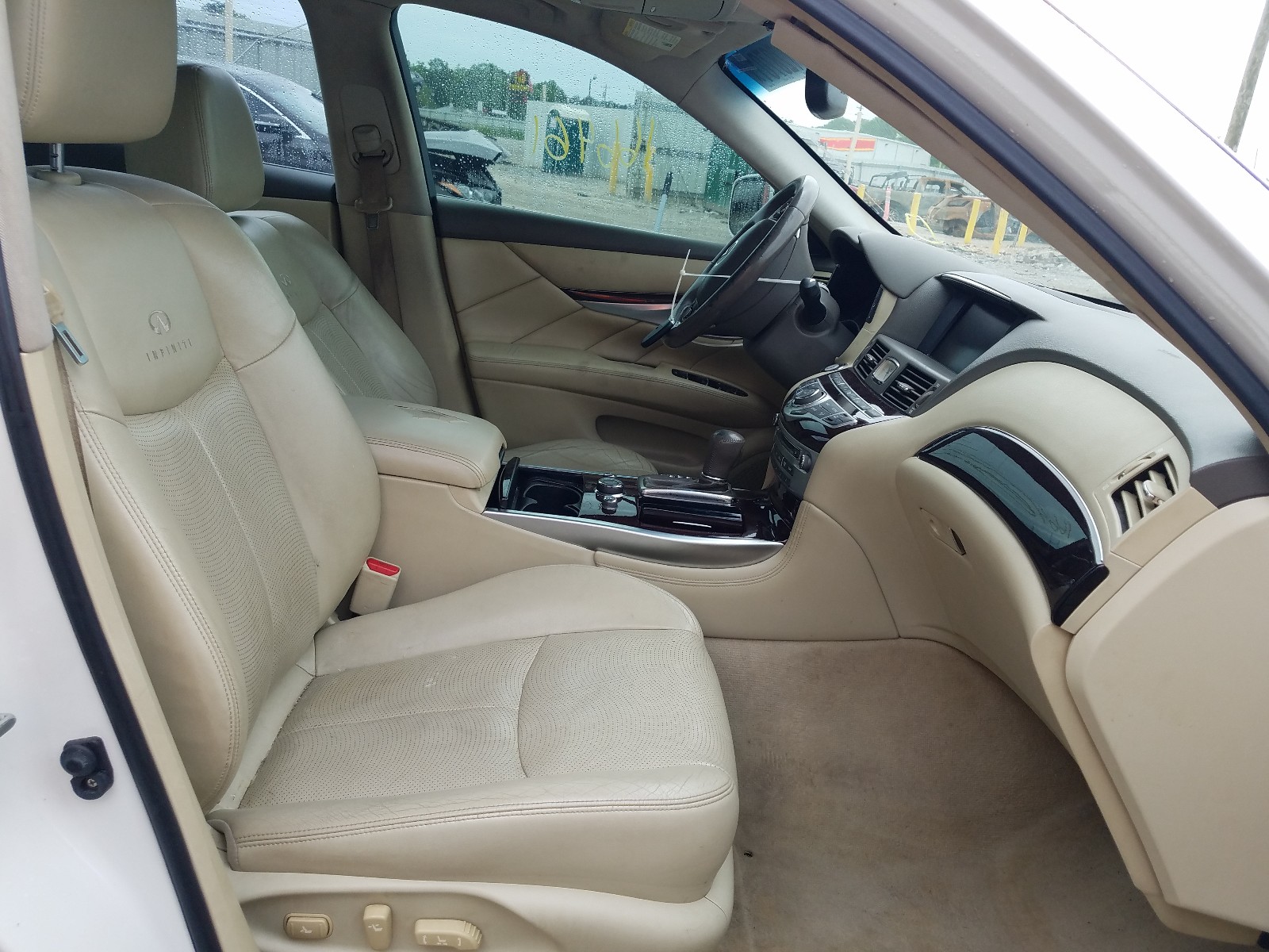 Photo 5 from auction – 2011 INFINITI M37 with VIN JN1BY1AP5BM323641