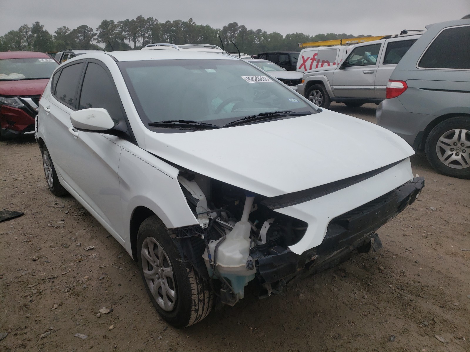 HYUNDAI ACCENT GLS 2013 with VIN KMHCT5AE4DU118591 - Photo from auction