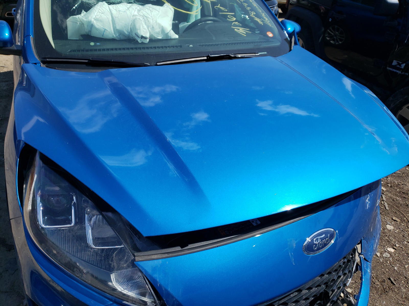 Photo 7 from auction – 2020 FORD ESCAPE SE with VIN 1FMCU0G62LUA08444